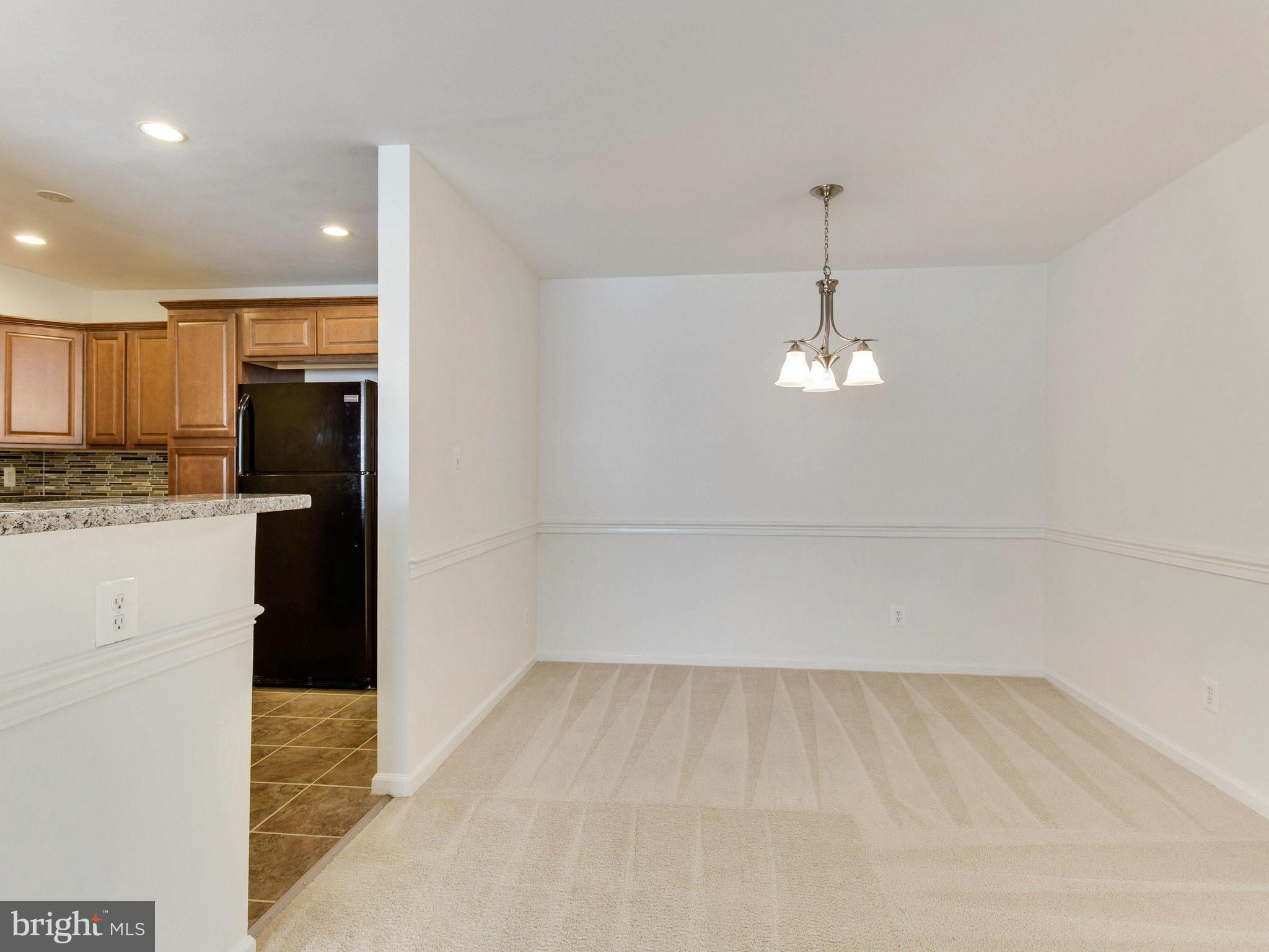 STRATFORD PLACE AT KINGS - Residential