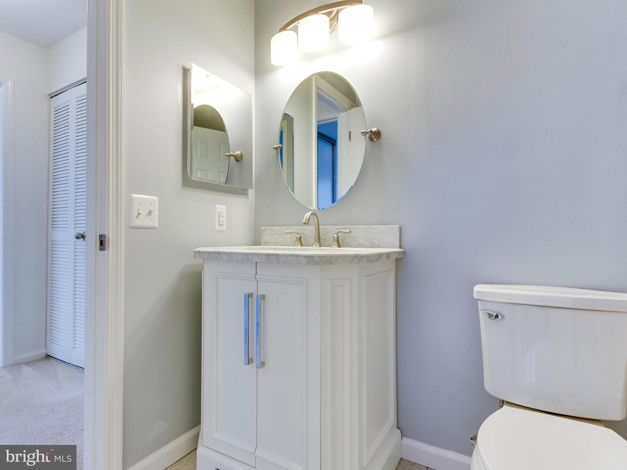 STRATFORD PLACE AT KINGS - Residential