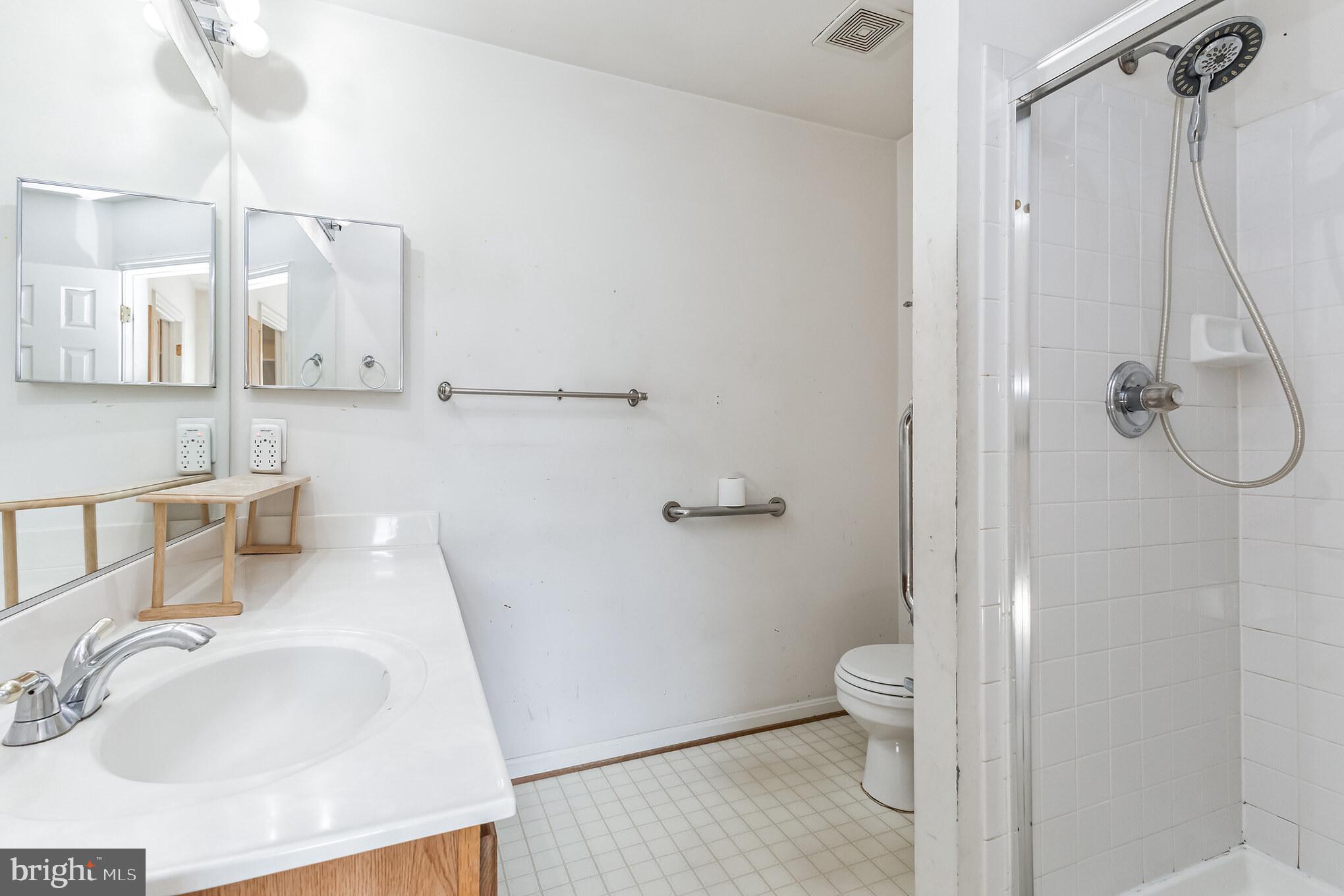 CHURCHILL TOWN SECTOR - Residential