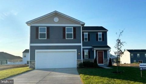 112 HEMPHILL STREET STEPHENS CITY VA 22655