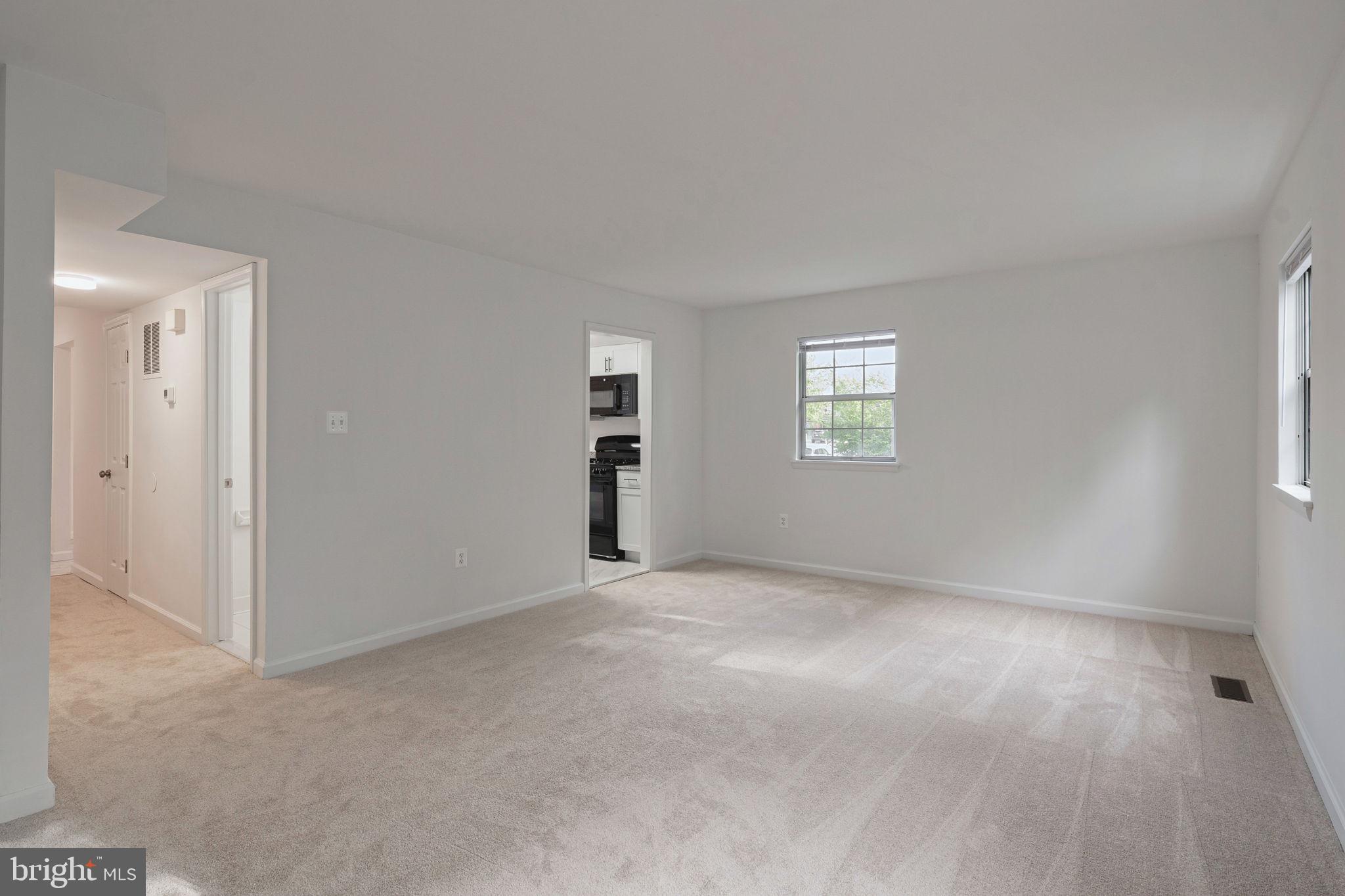 3521 COXCOMB MEWS