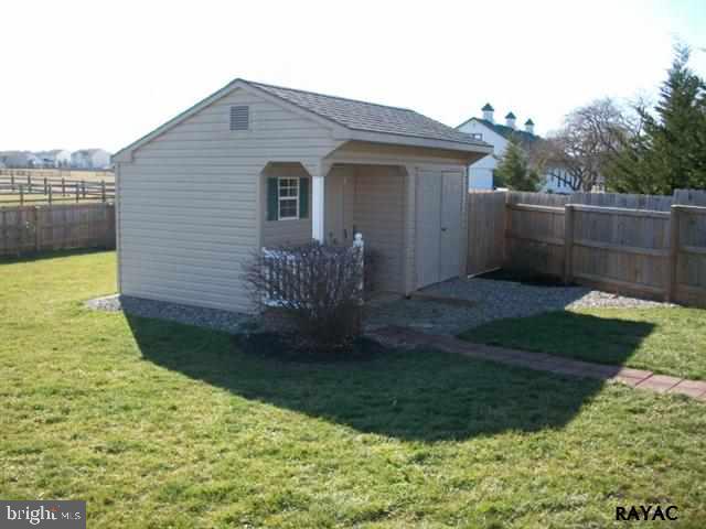 ALLWOOD ESTATES - Residential