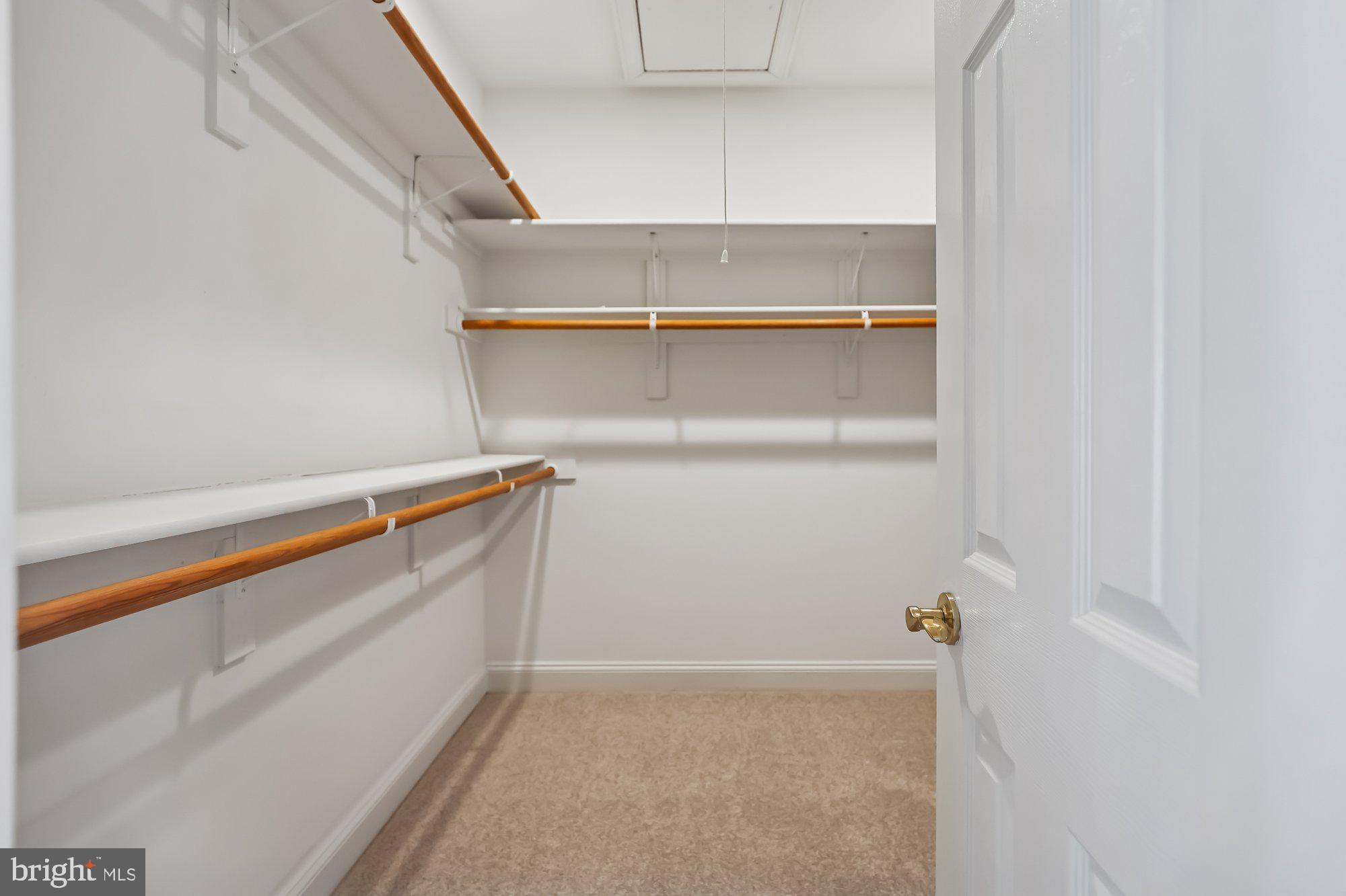 AVENEL - Residential