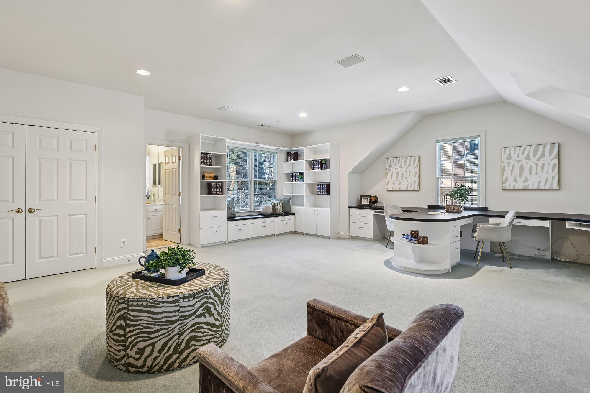 AVENEL - Residential