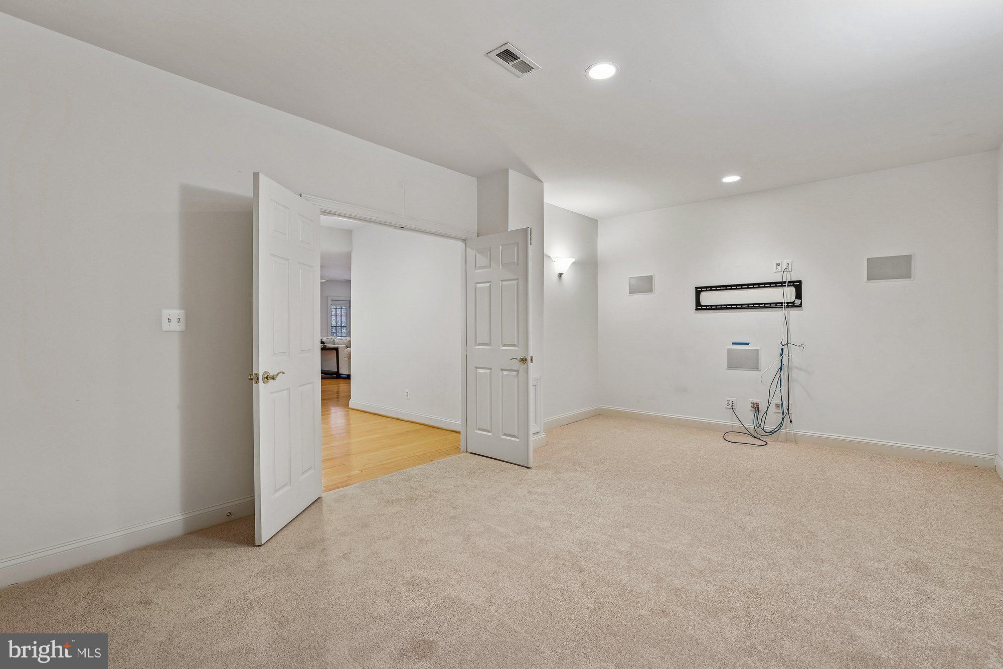 AVENEL - Residential