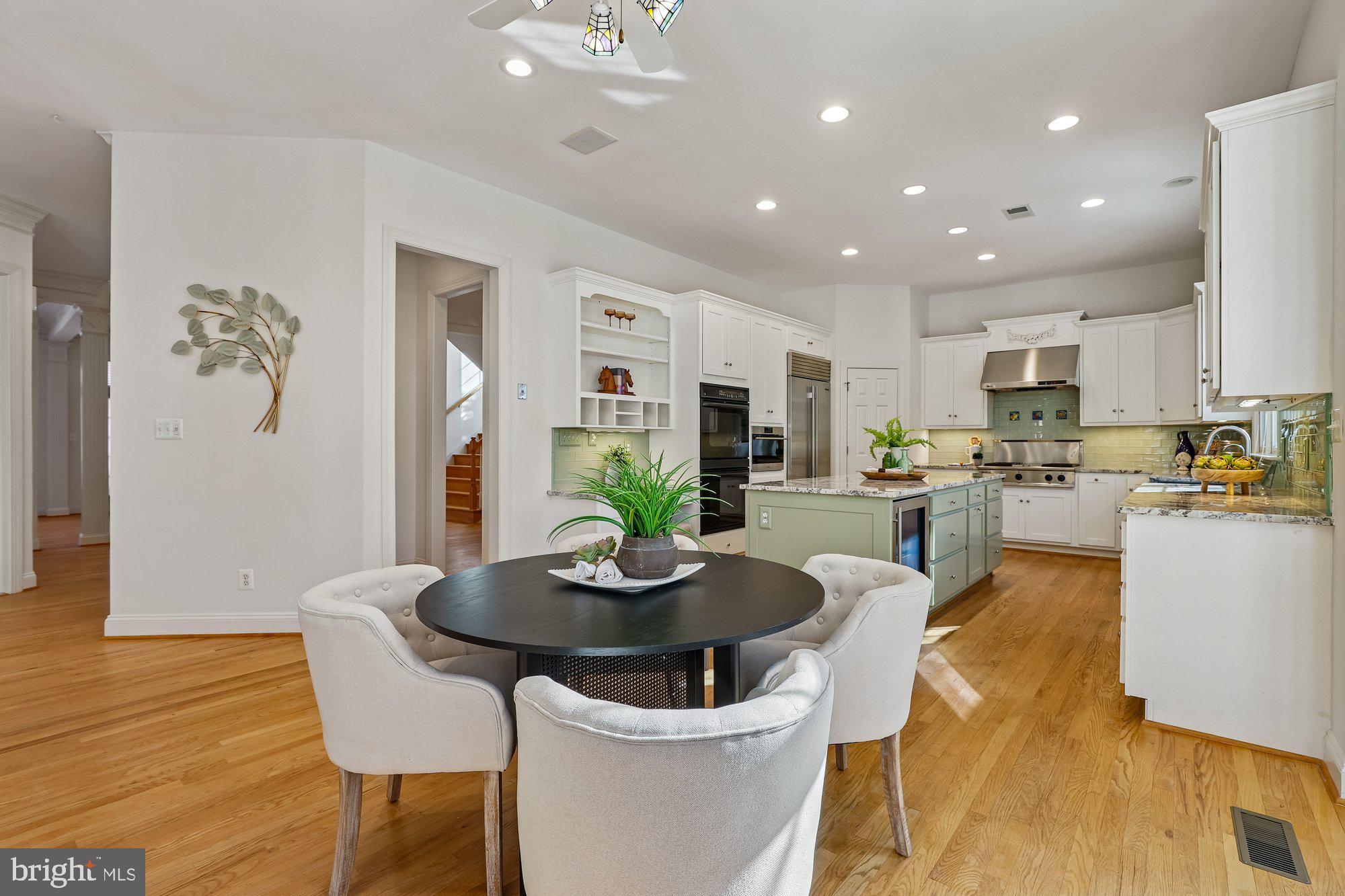 AVENEL - Residential