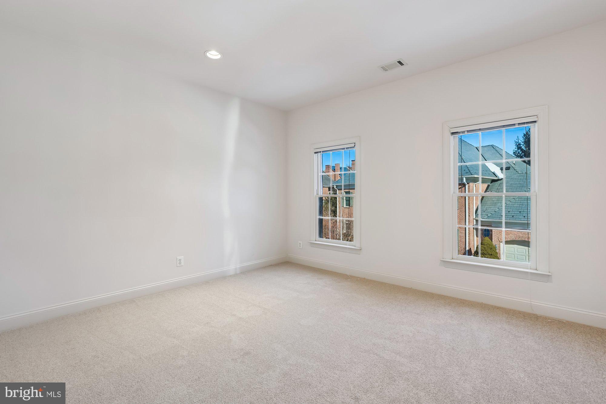 AVENEL - Residential