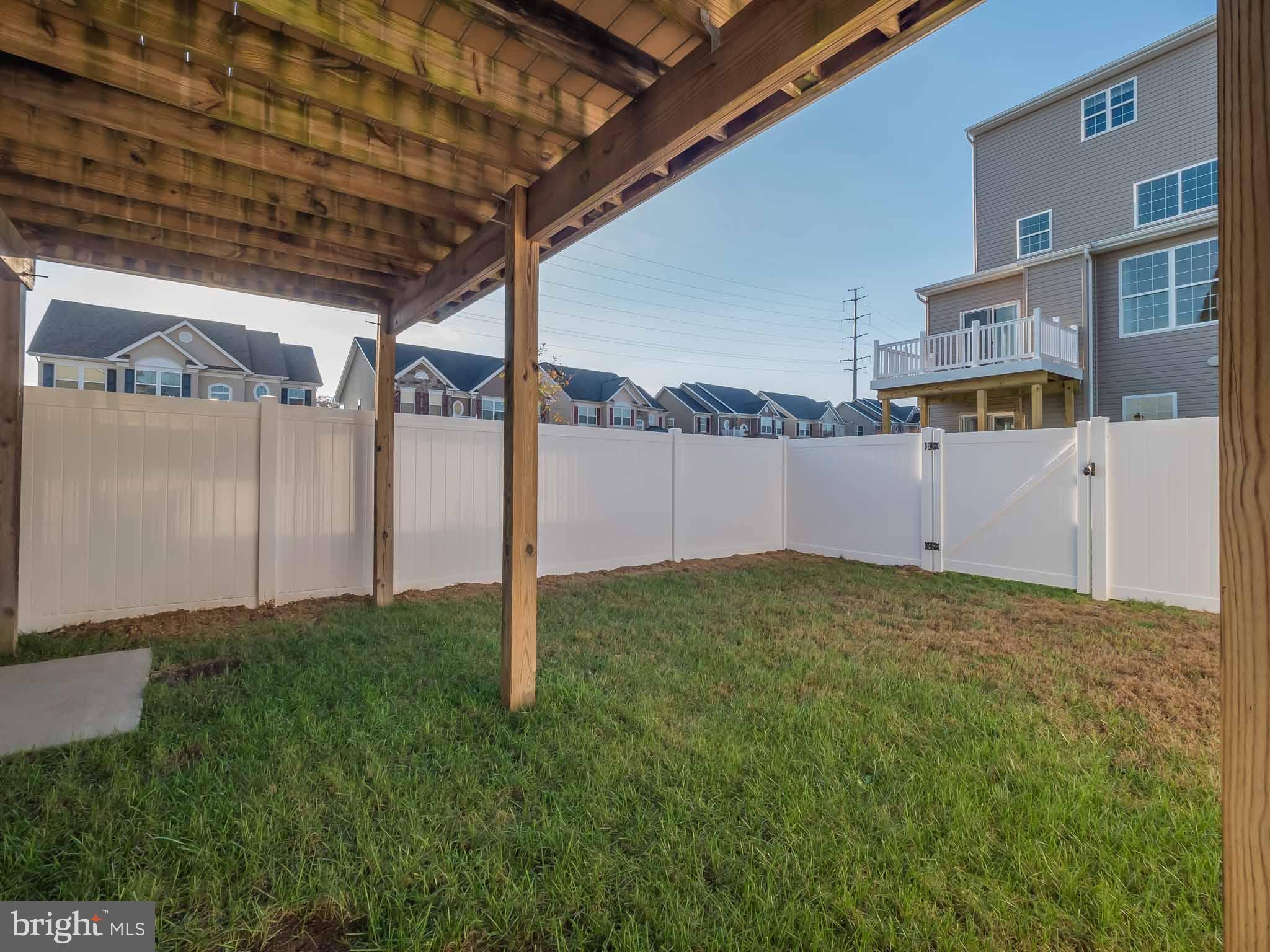 WHISPERING WOODS - Residential Lease