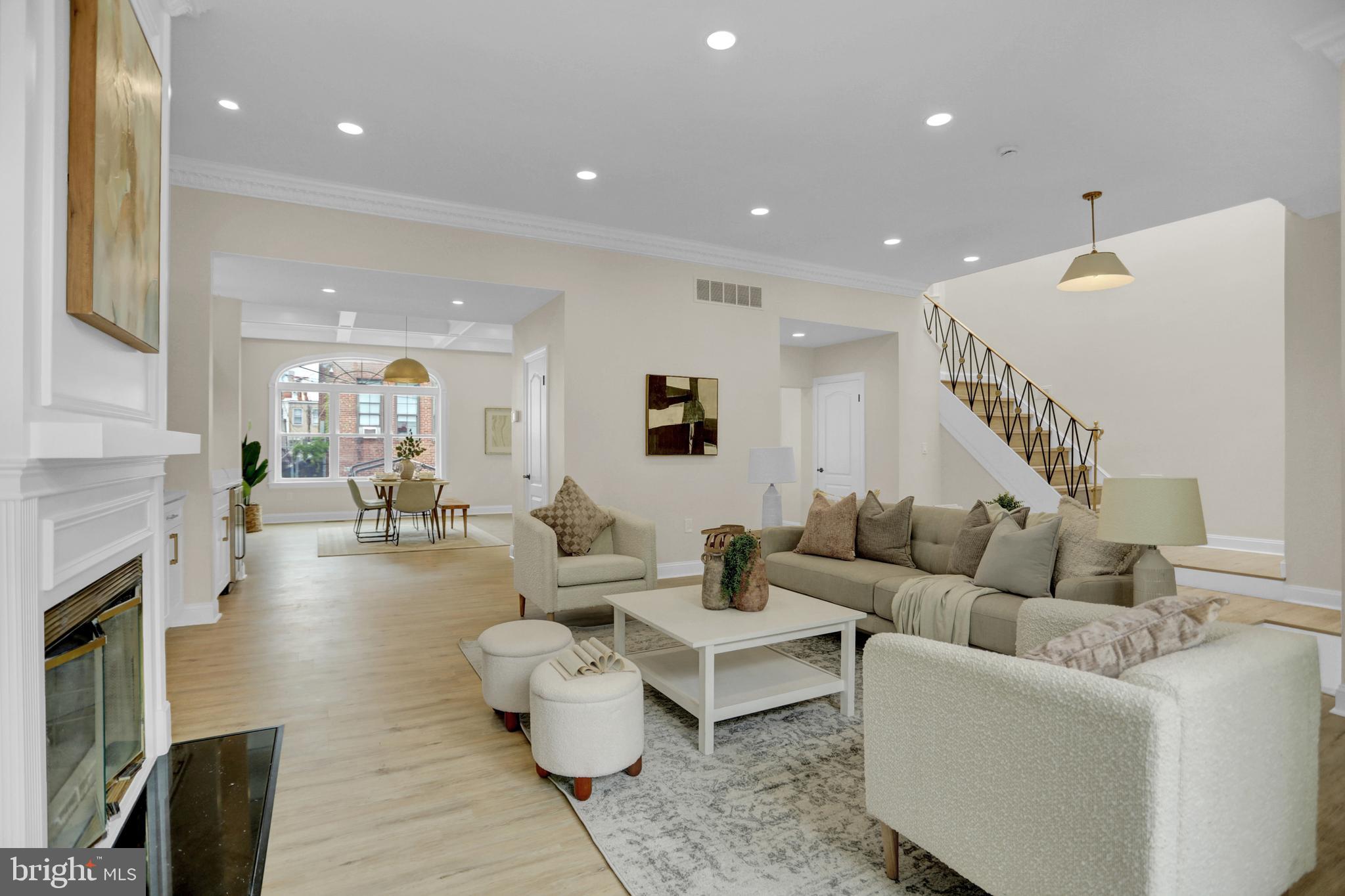 LITTLE ITALY - Residential