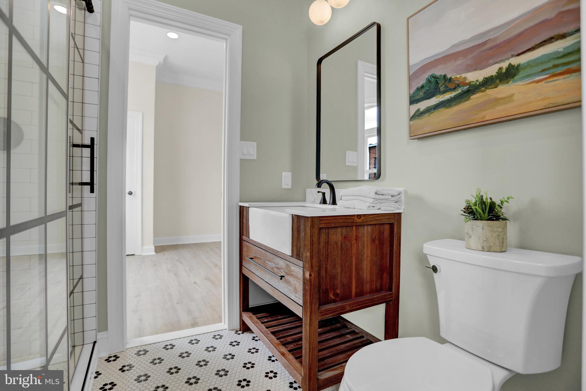 LITTLE ITALY - Residential