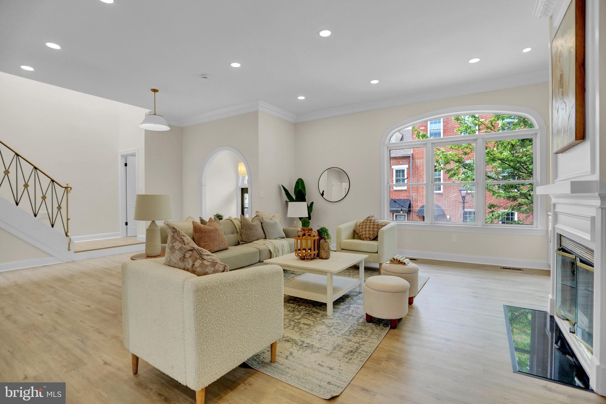 LITTLE ITALY - Residential