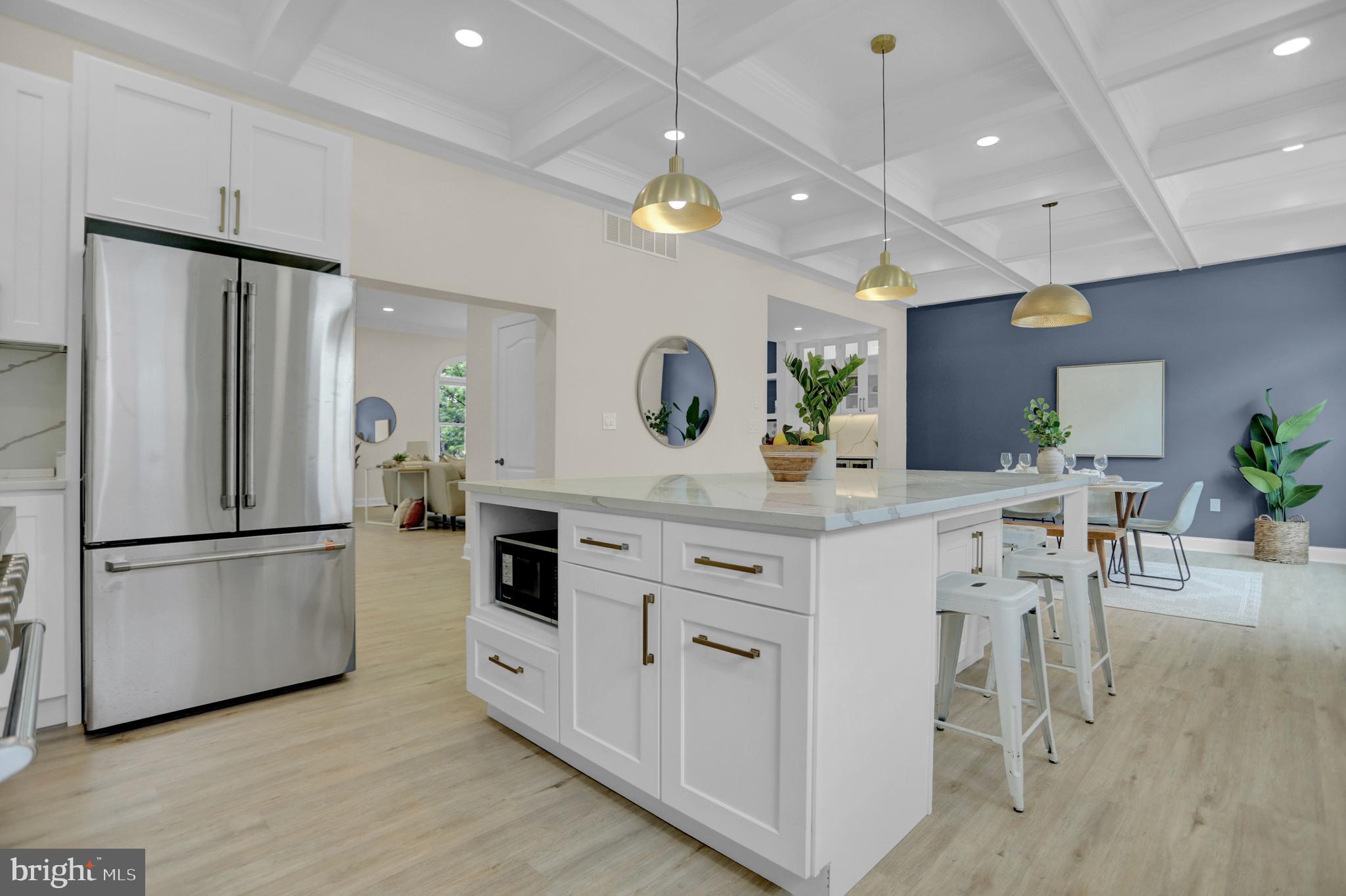 LITTLE ITALY - Residential
