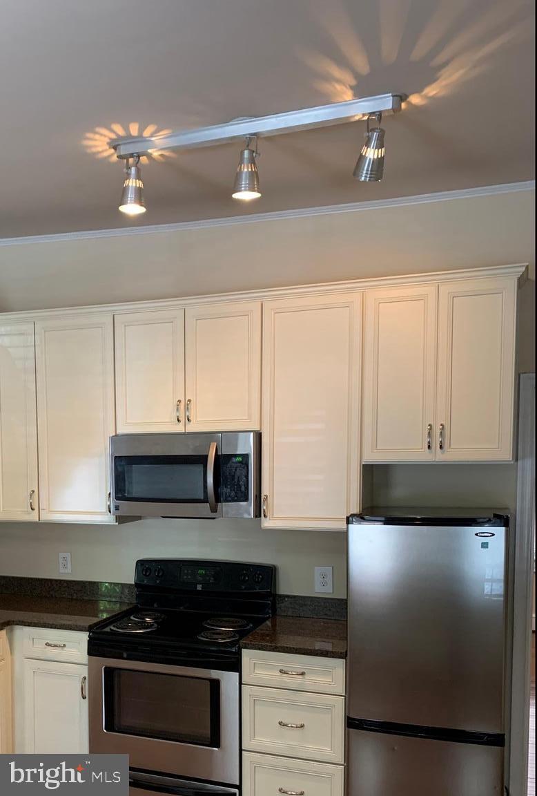 CITY OF FREDERICKSBURG - Residential Lease