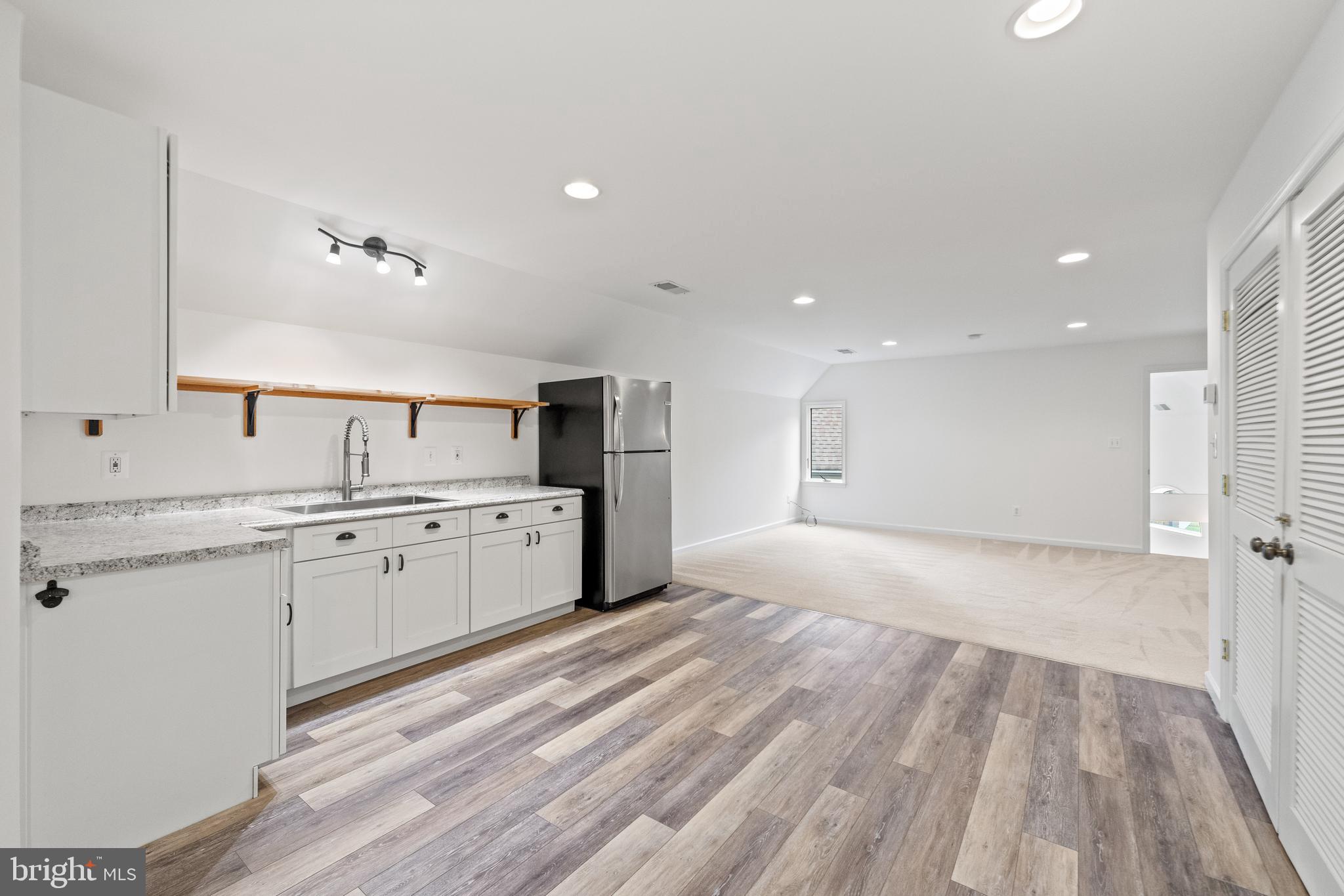 WILLOW OAKS - Residential