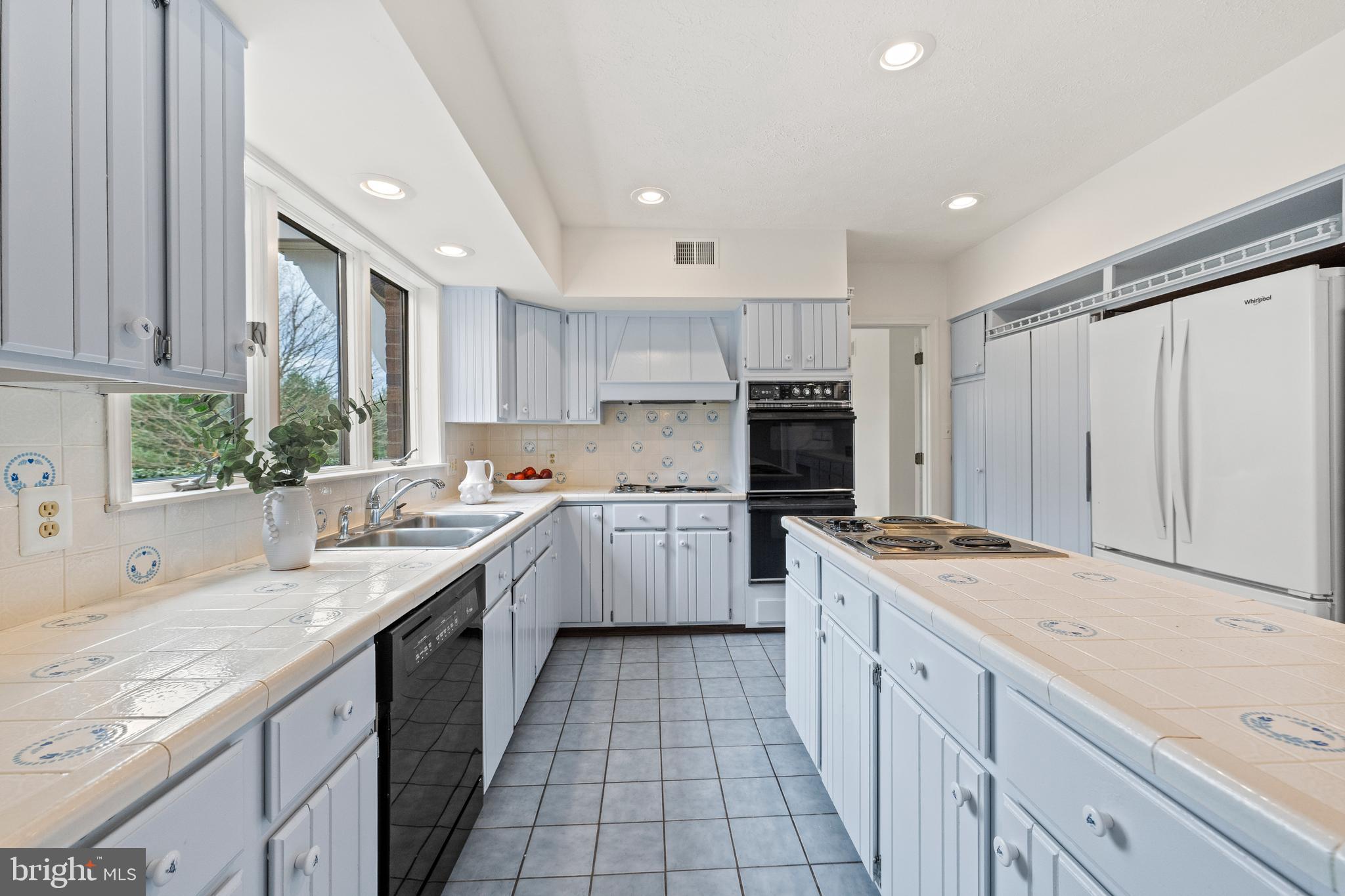 WILLOW OAKS - Residential