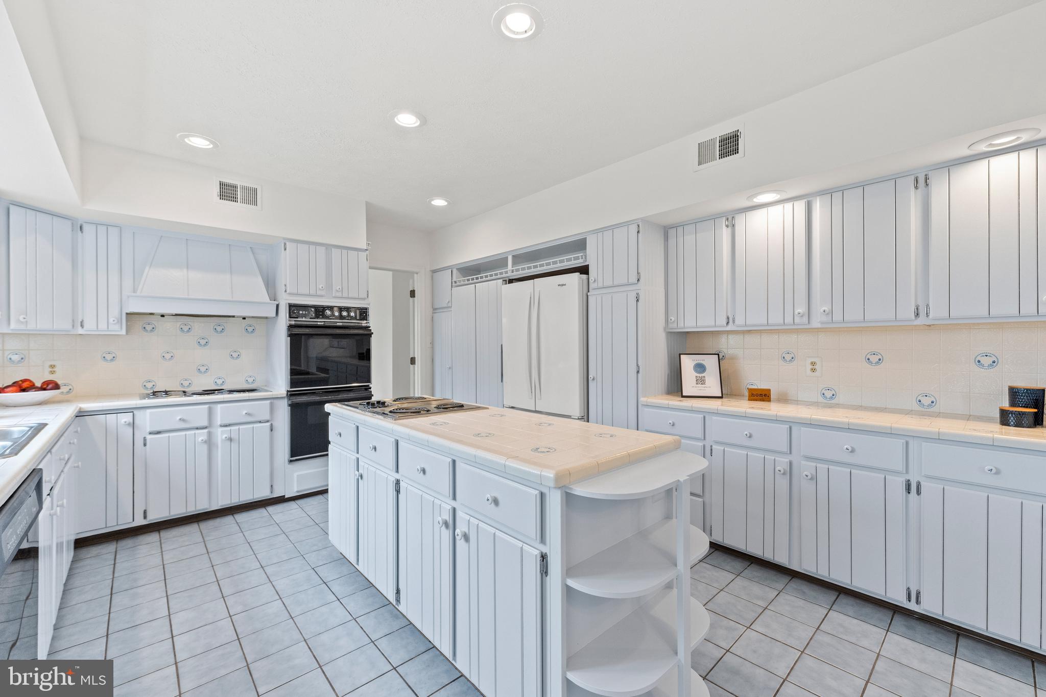 WILLOW OAKS - Residential