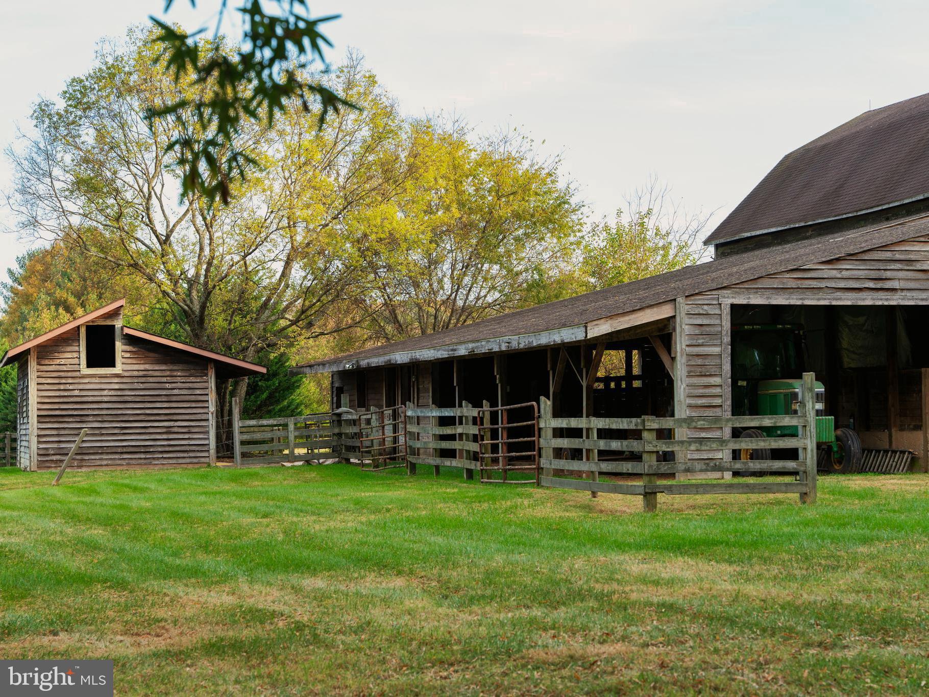 WILLOW OAKS - Residential