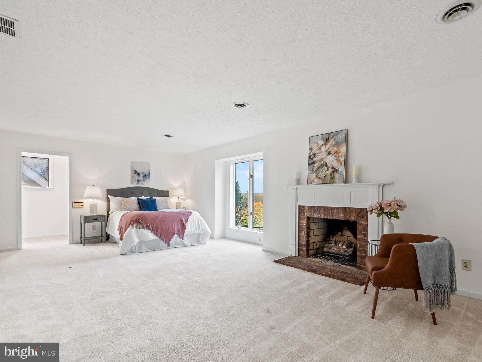 WILLOW OAKS - Residential