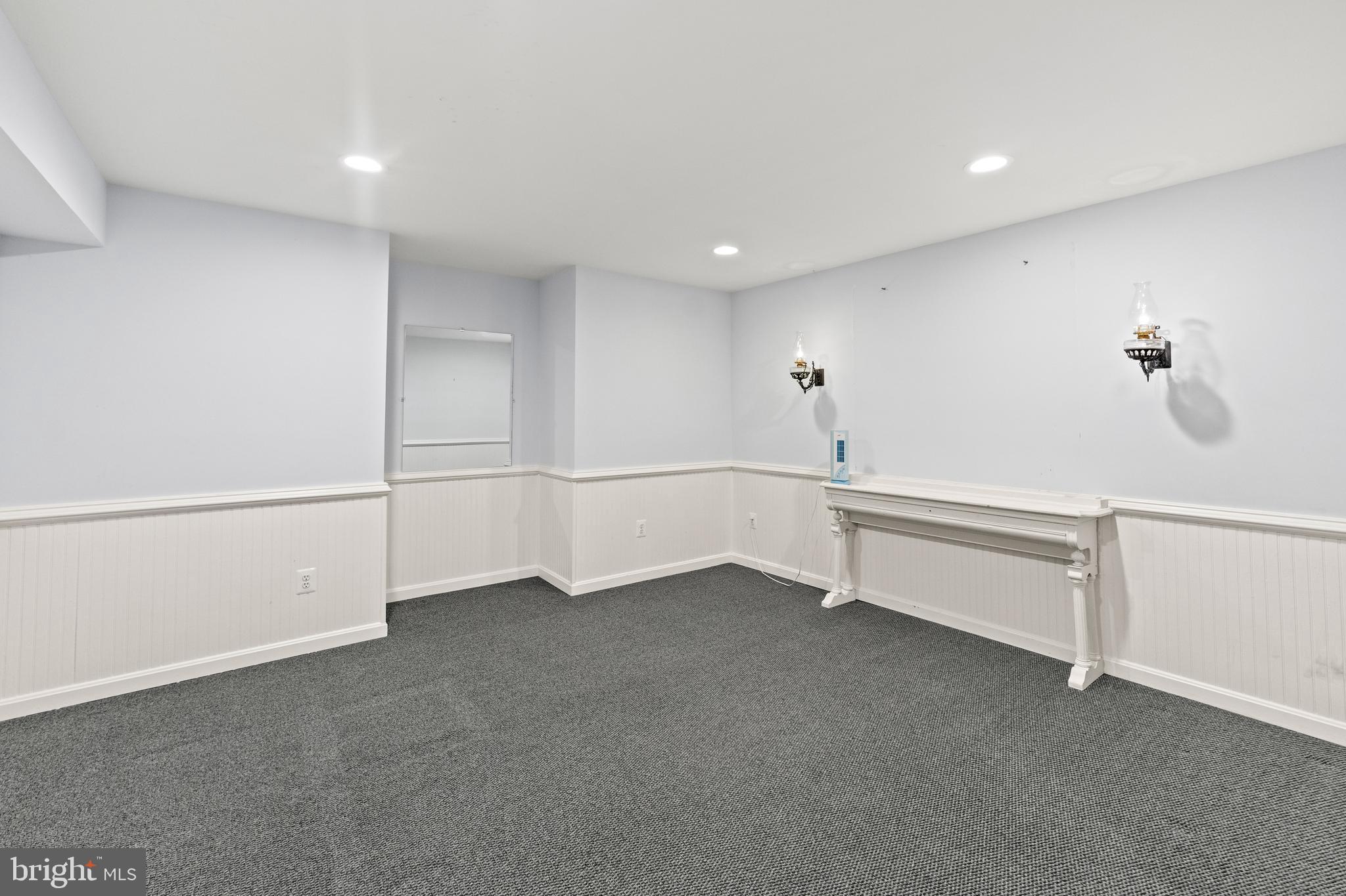 WILLOW OAKS - Residential