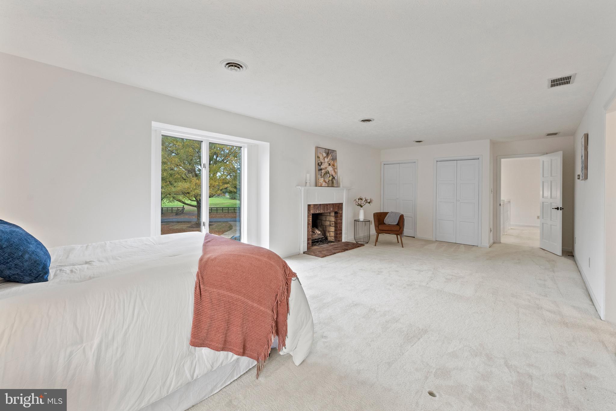 WILLOW OAKS - Residential