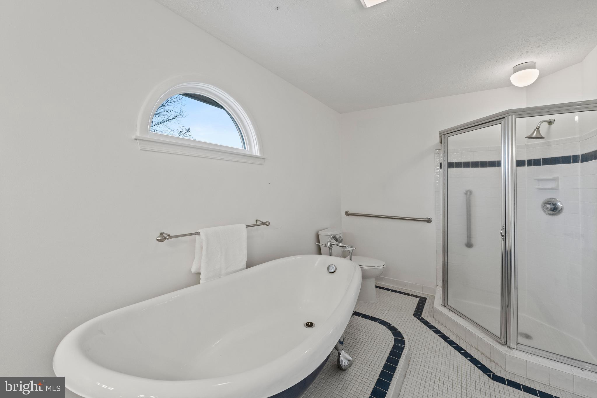 WILLOW OAKS - Residential