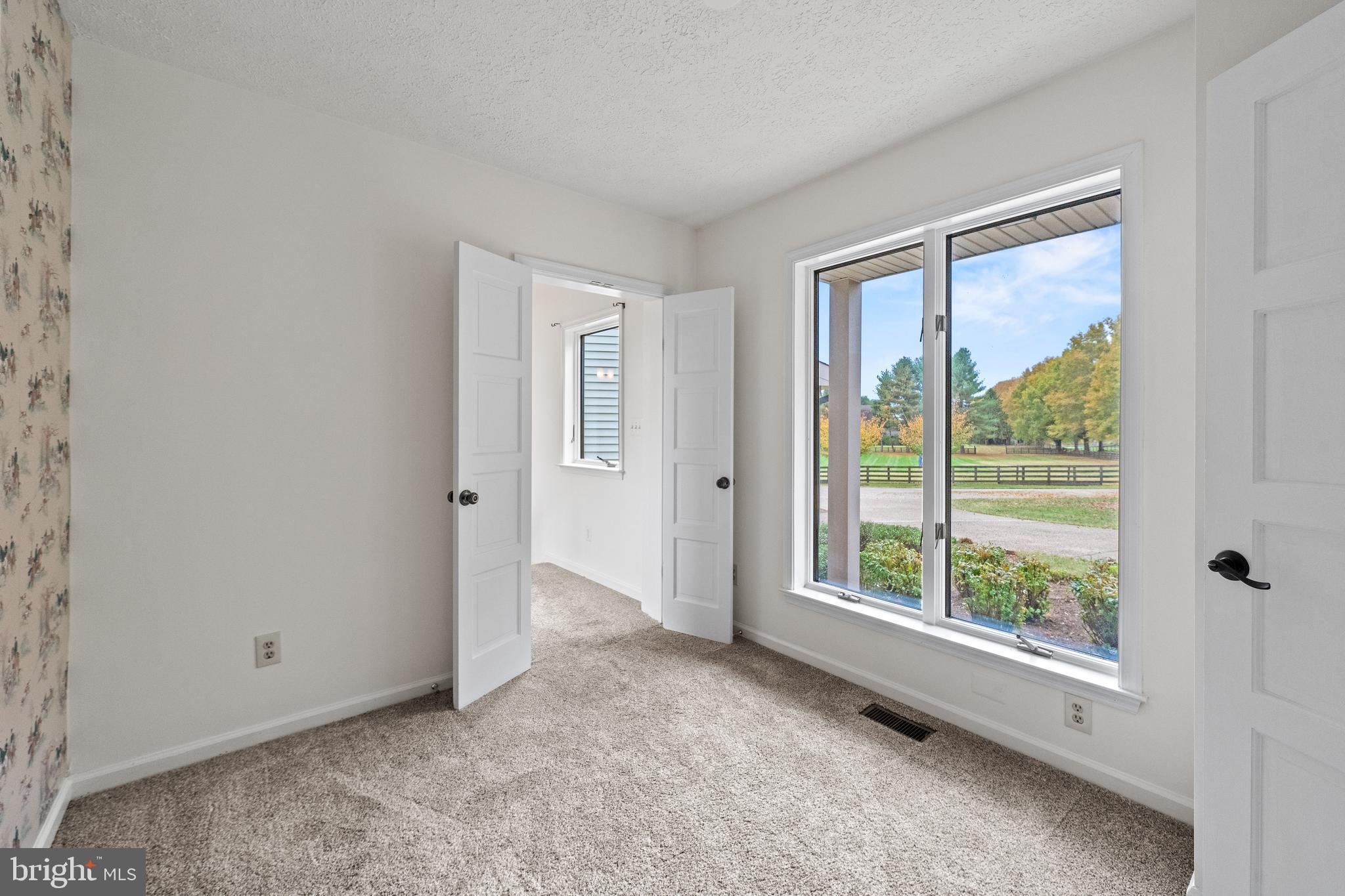 WILLOW OAKS - Residential