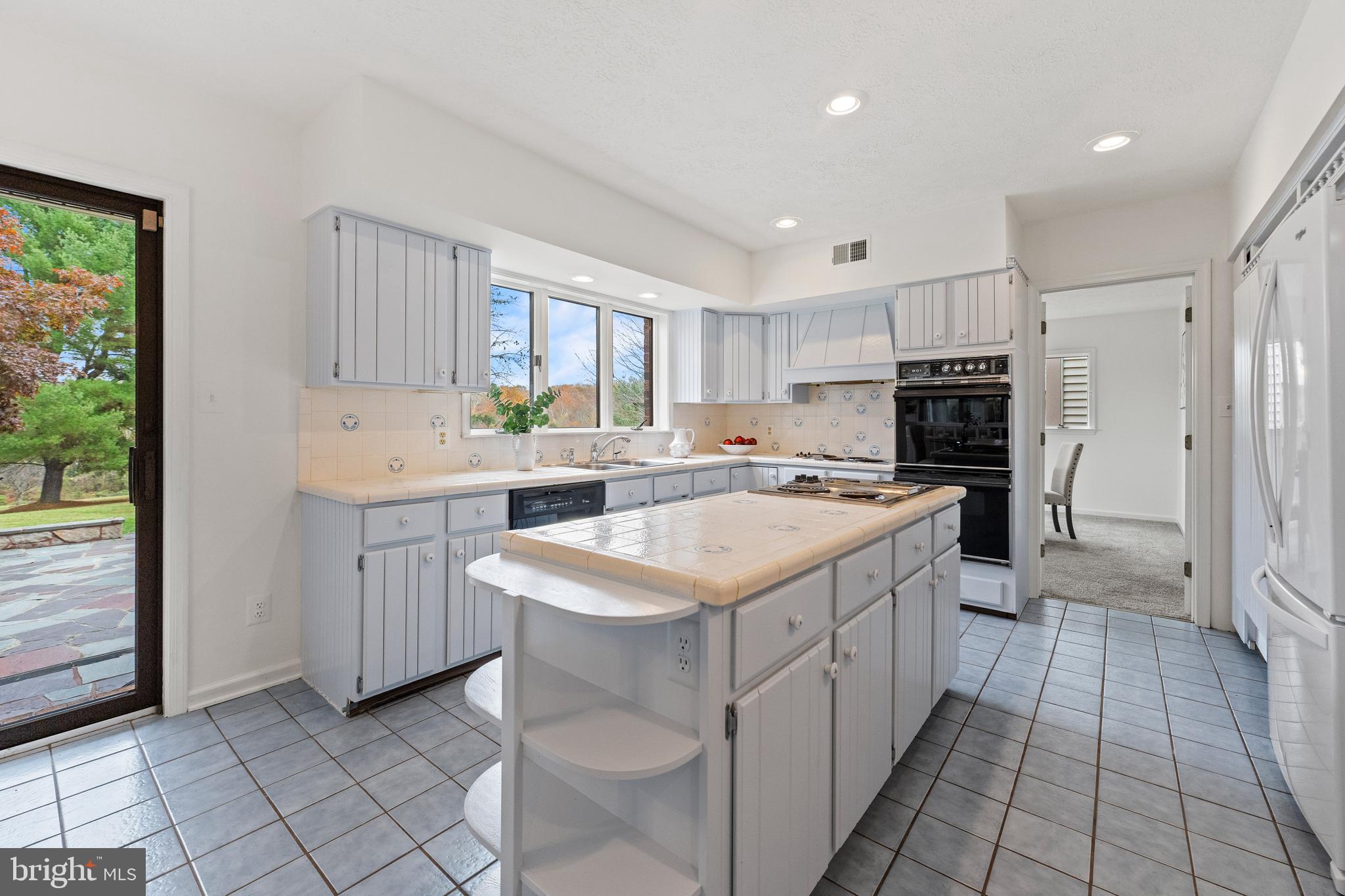 WILLOW OAKS - Residential