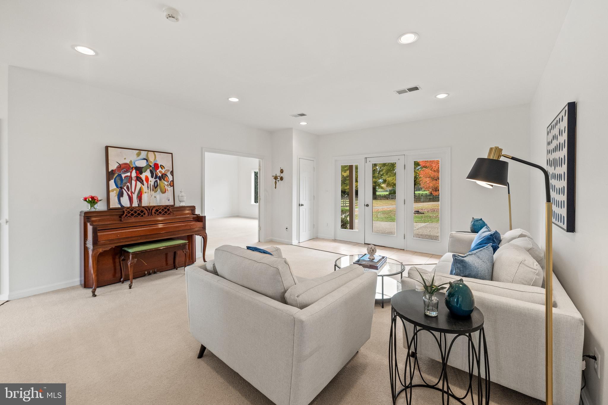 WILLOW OAKS - Residential