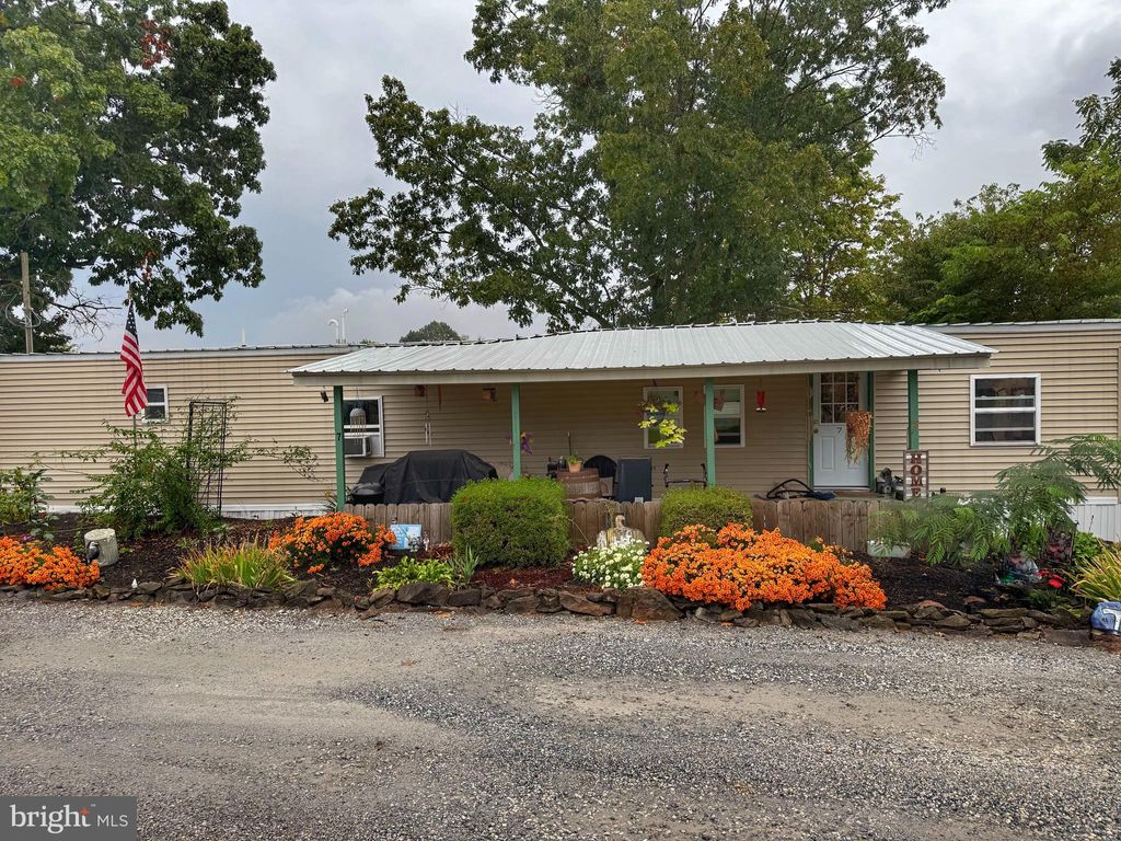 Photo of 450 Ridge Road #7, ETTERS, PA 17319 (MLS # PAYK2090670)