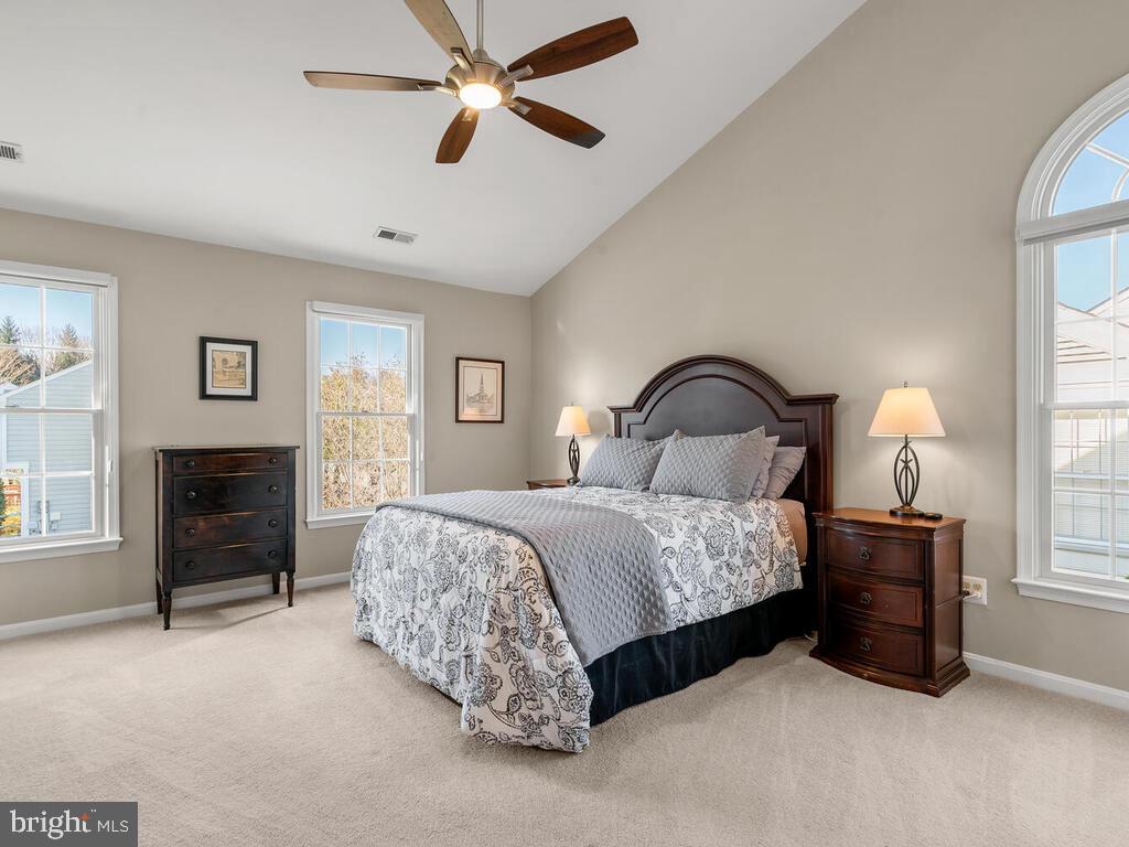 HALLOWELL - Residential