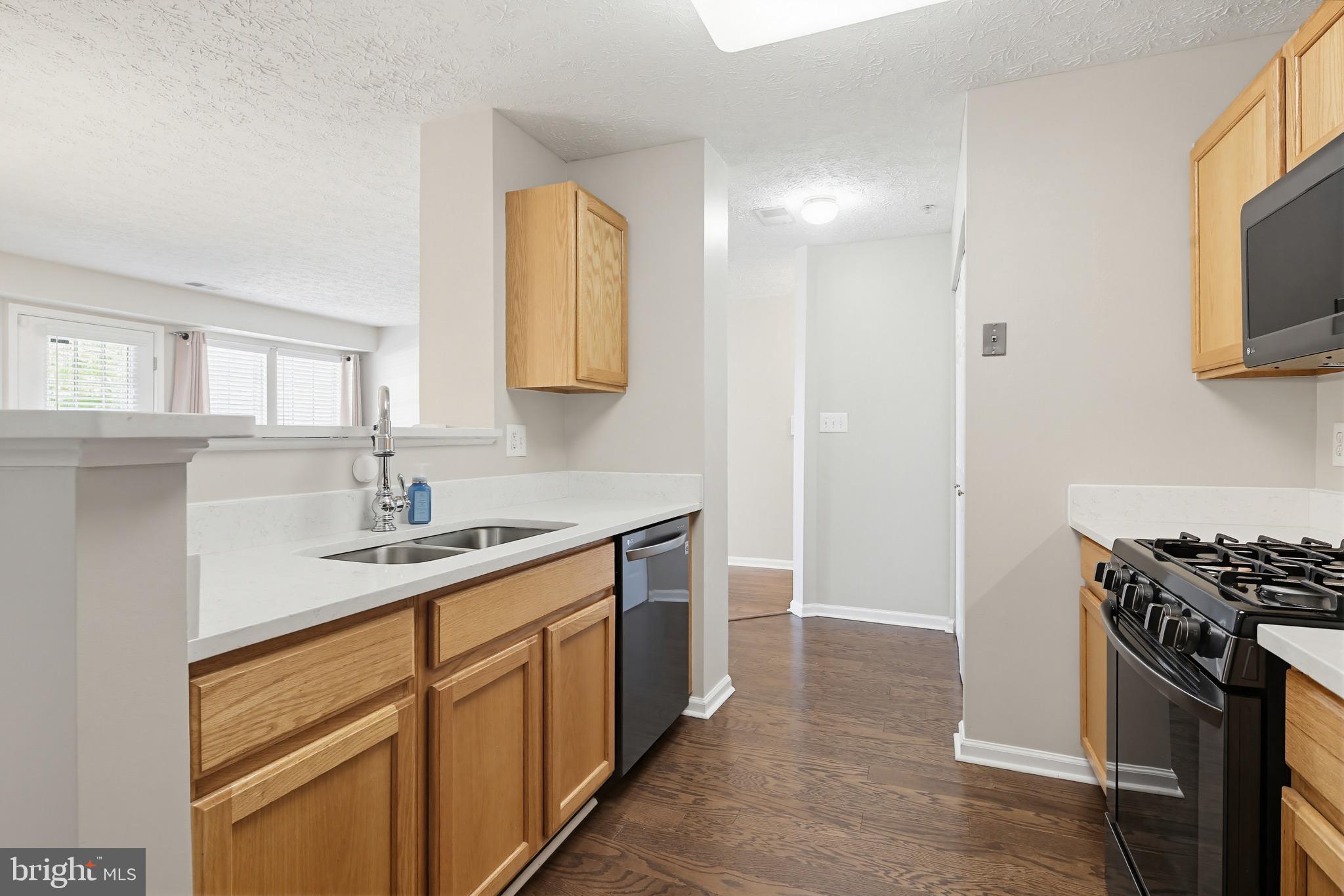 PINEY ORCHARD - Residential