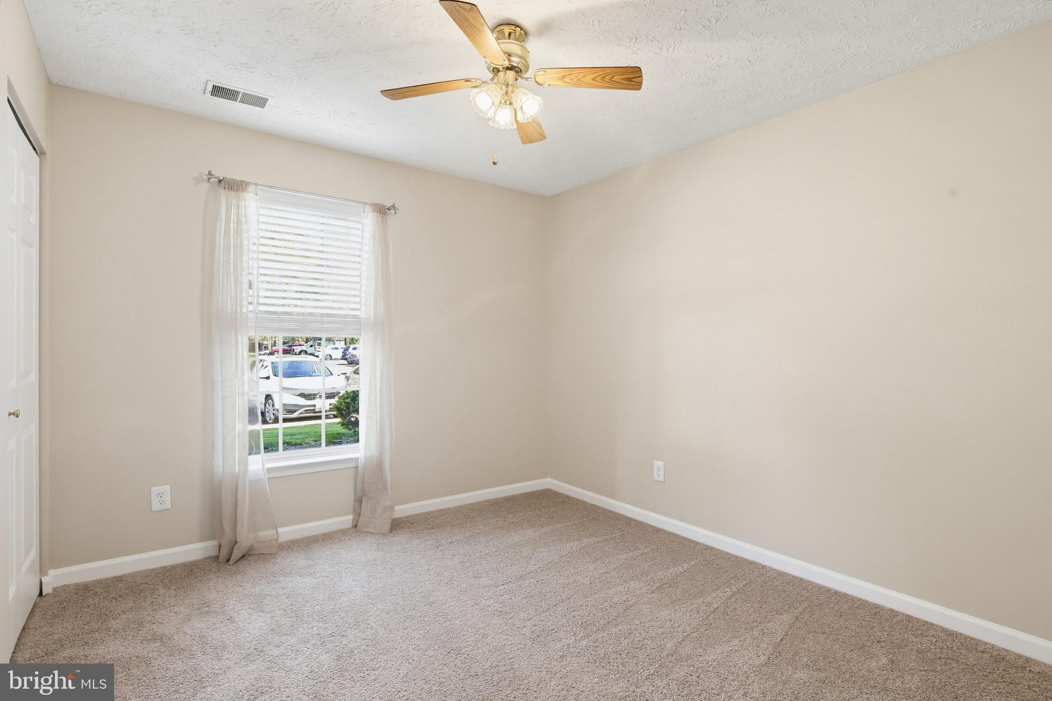 PINEY ORCHARD - Residential