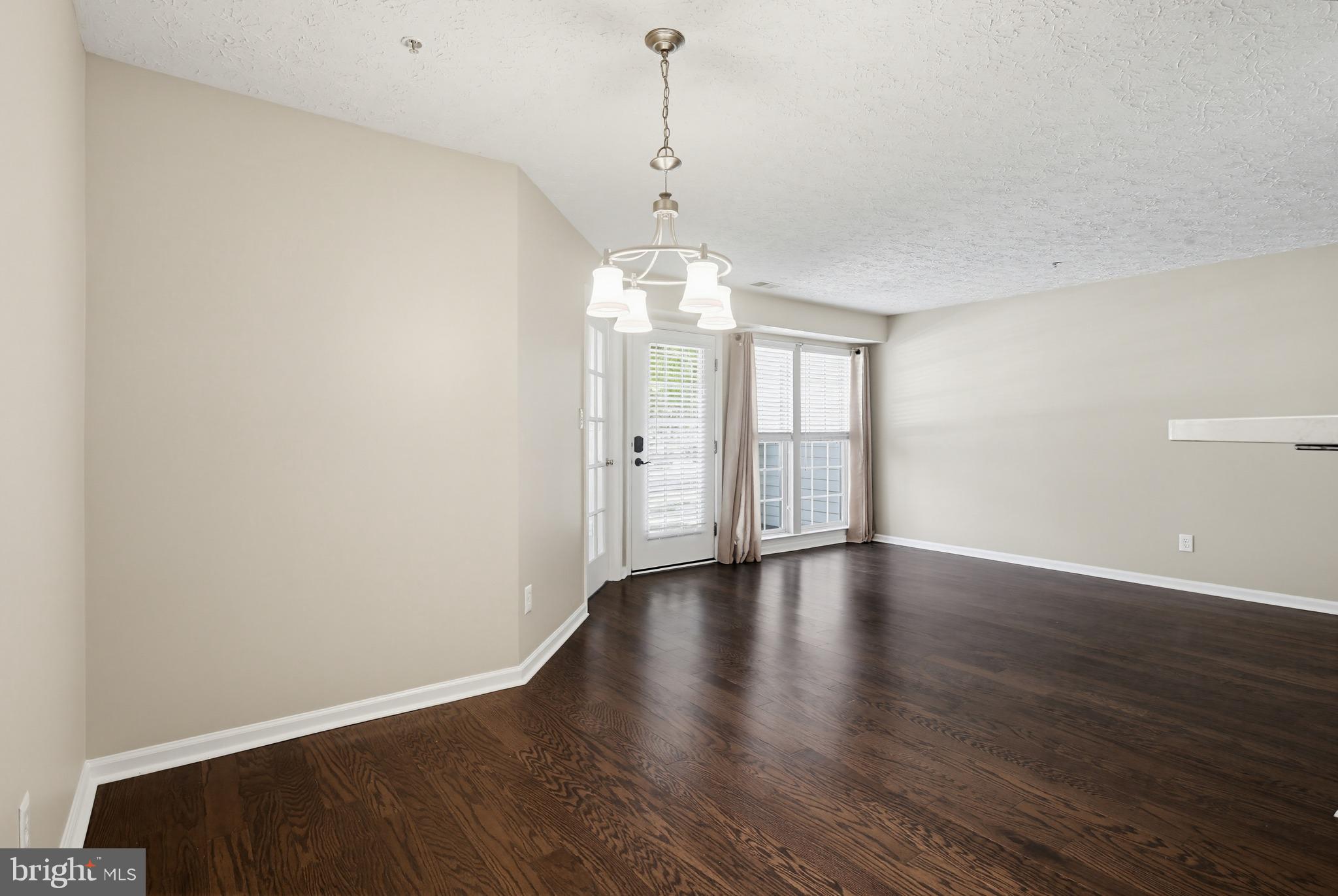 PINEY ORCHARD - Residential
