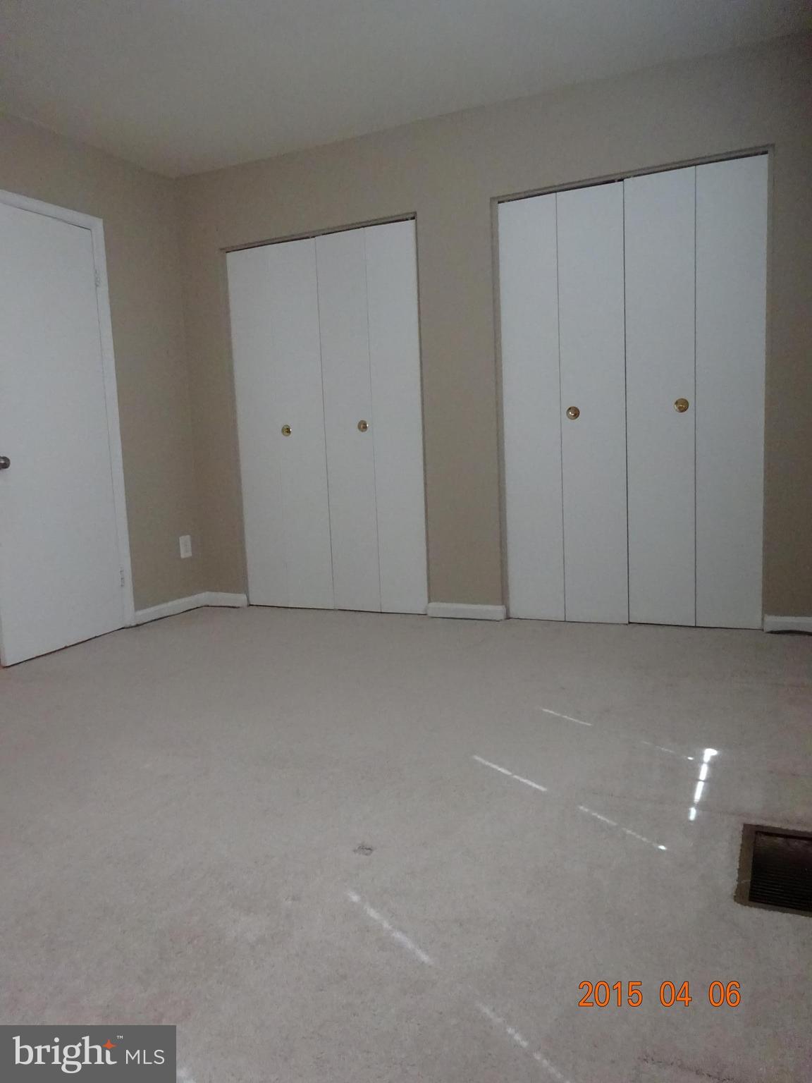 THE MEADOWS - Residential Lease