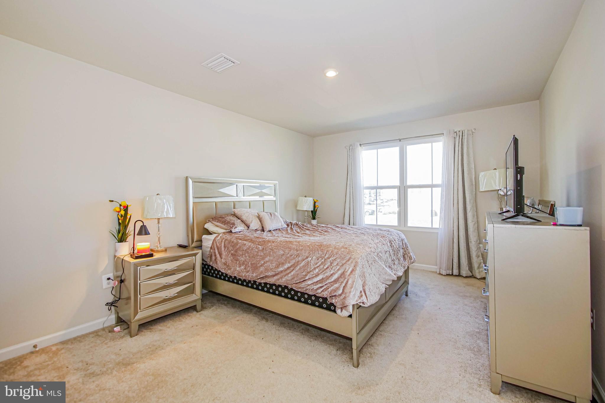 CARDINAL POINTE - Residential