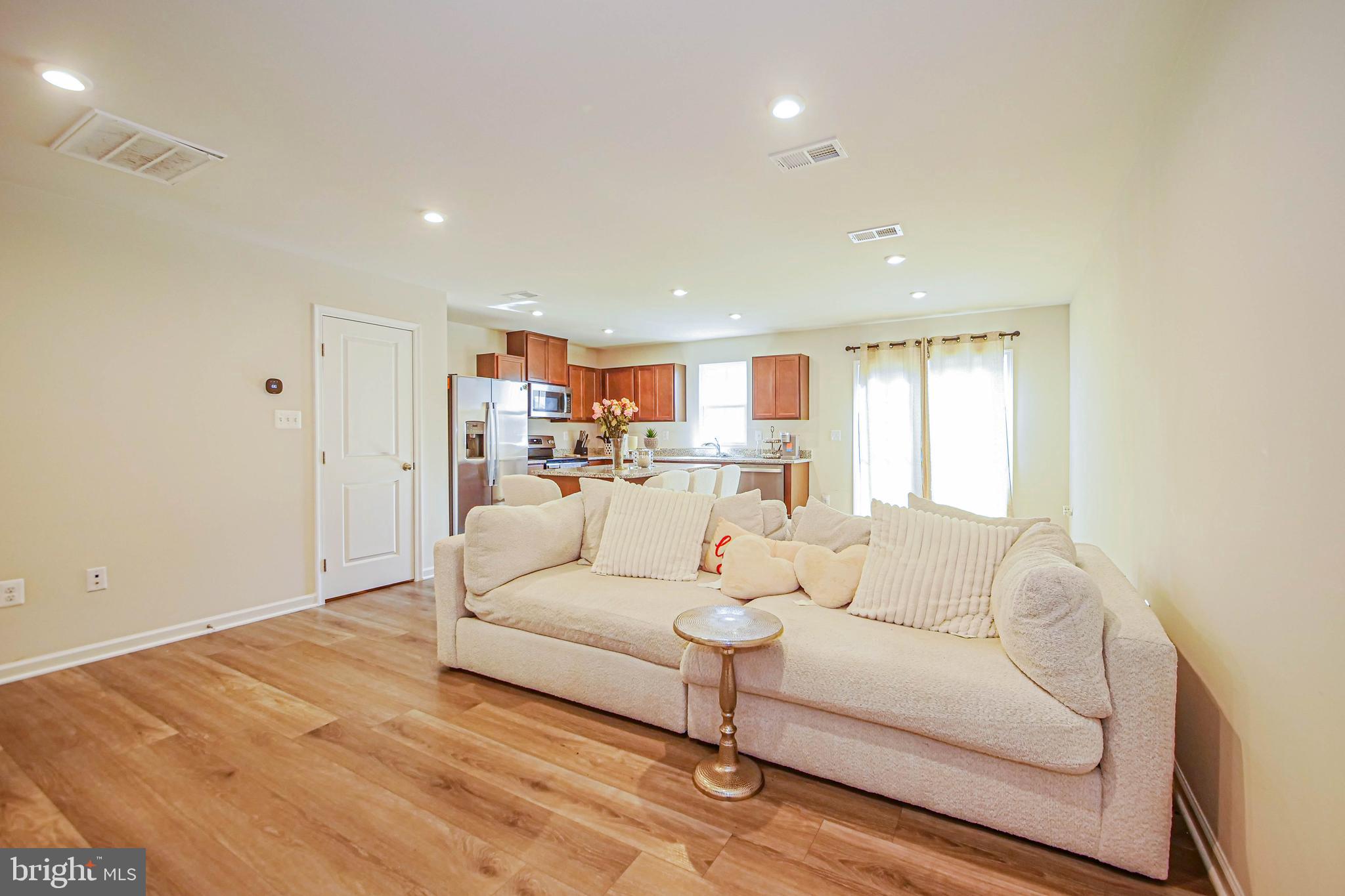 CARDINAL POINTE - Residential