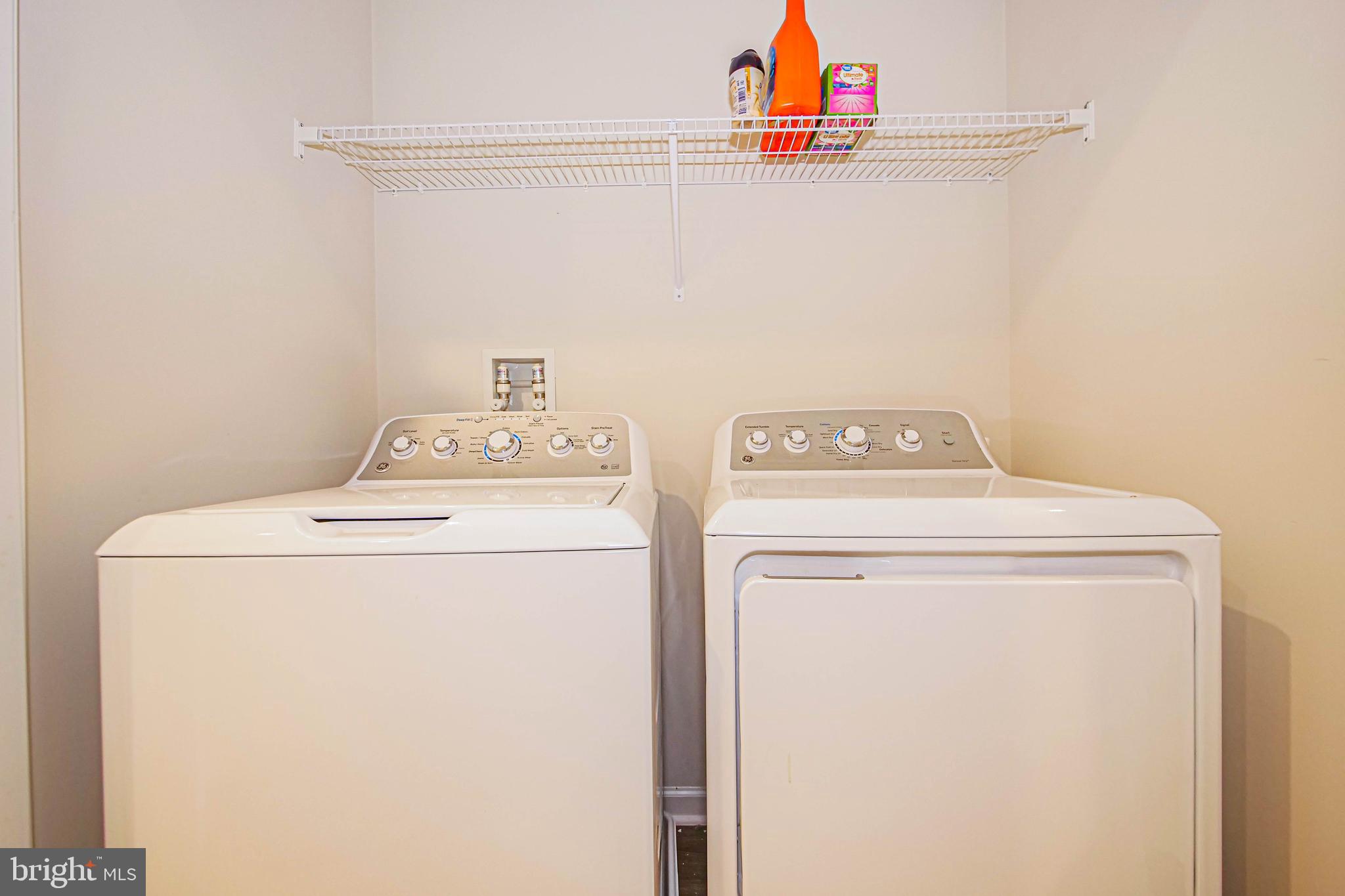 CARDINAL POINTE - Residential