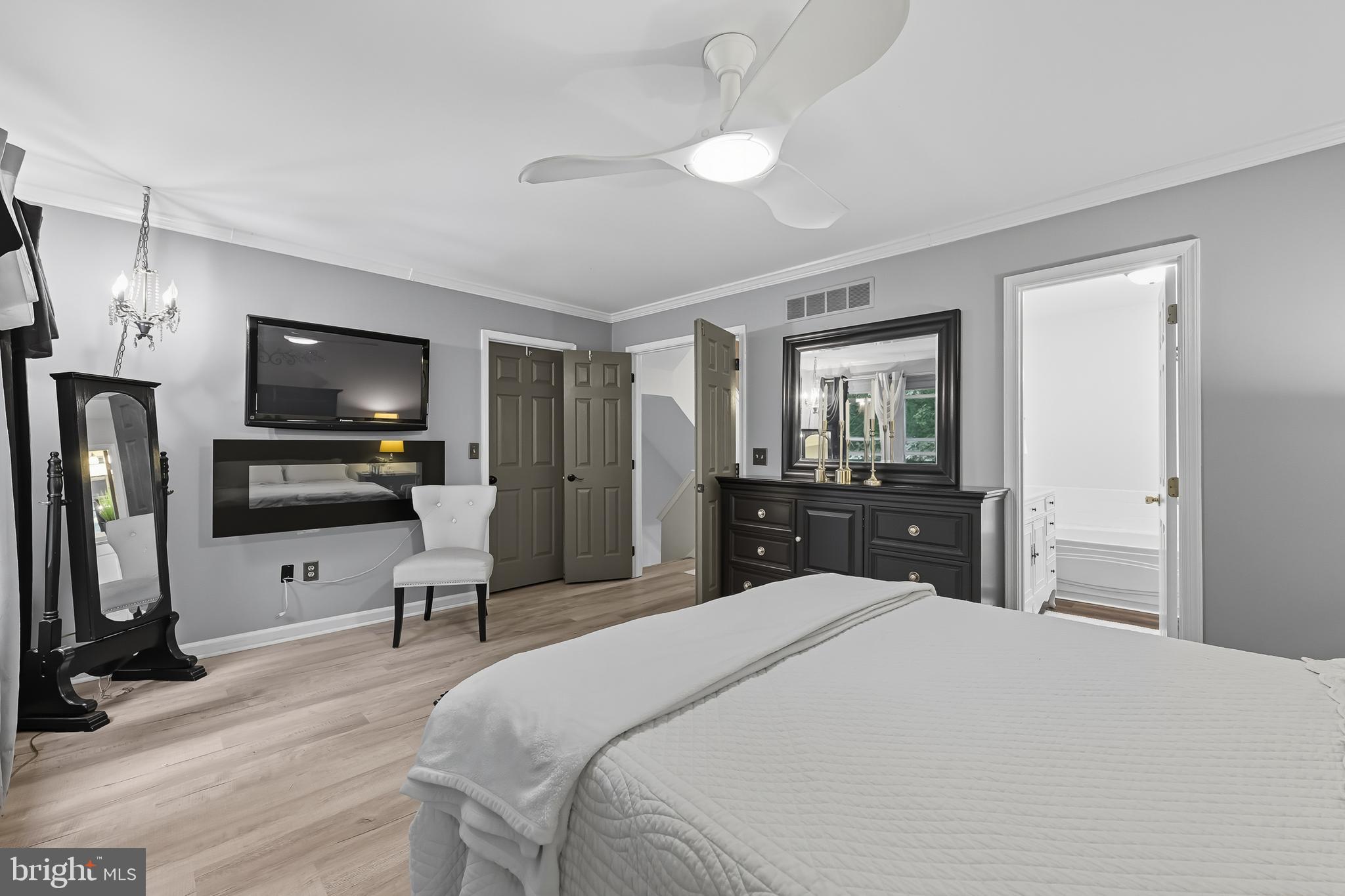 VILLAGE OF BECKS POND - Residential