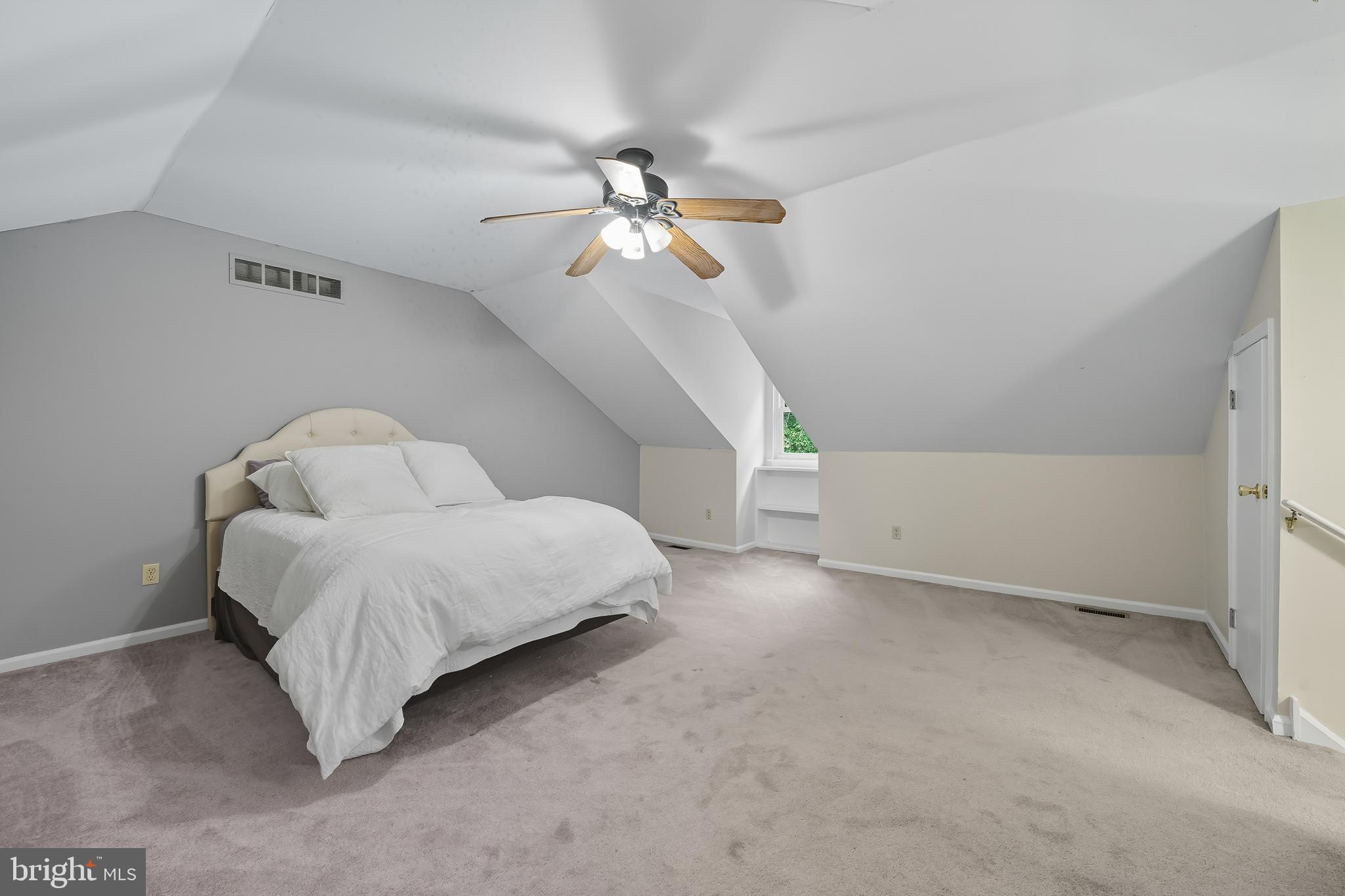 VILLAGE OF BECKS POND - Residential