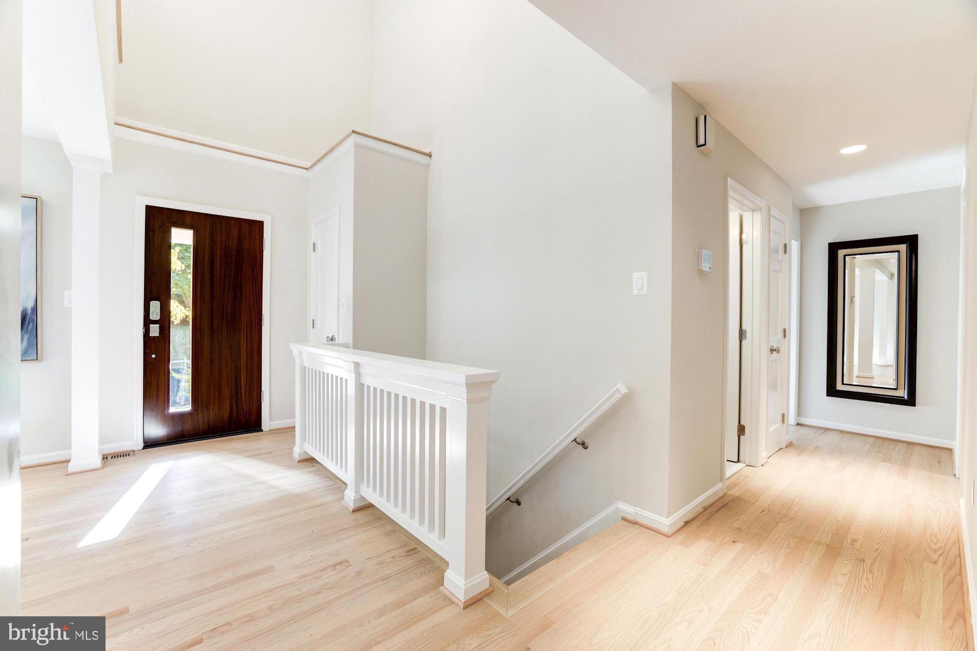 COUNTRY CLUB HILLS - Residential