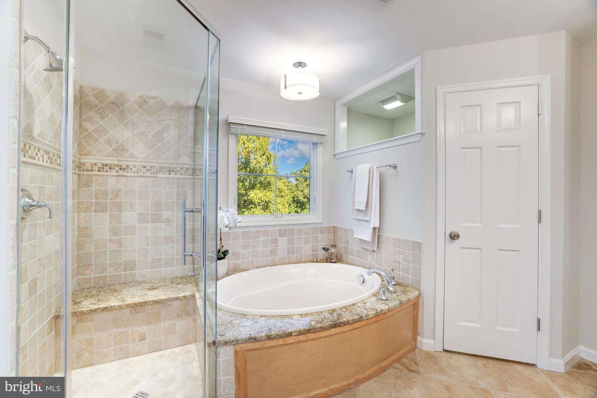 COUNTRY CLUB HILLS - Residential