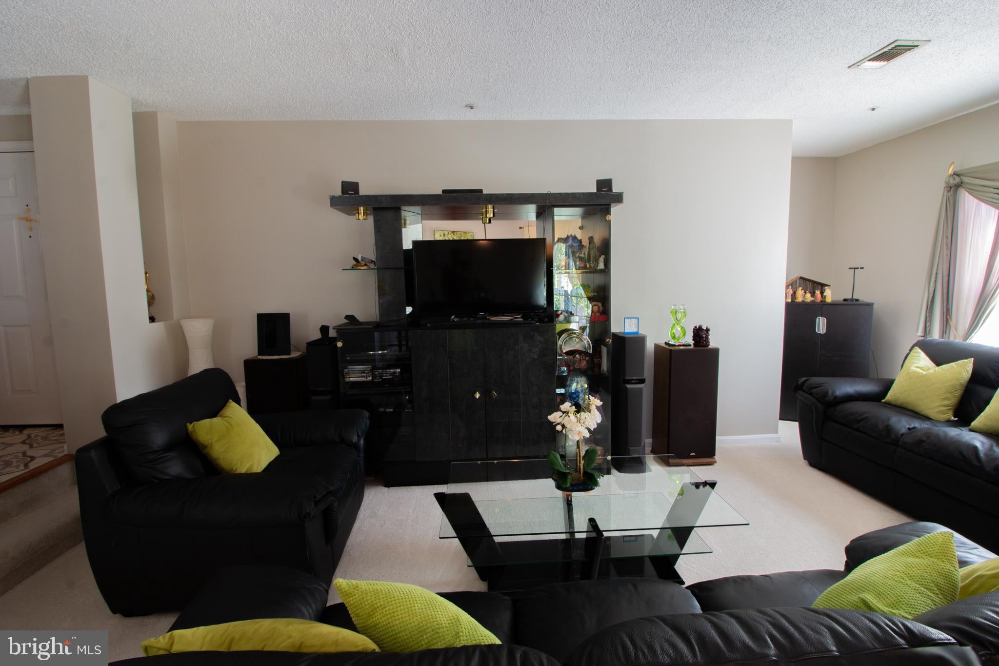 265 S PICKETT STREET 301