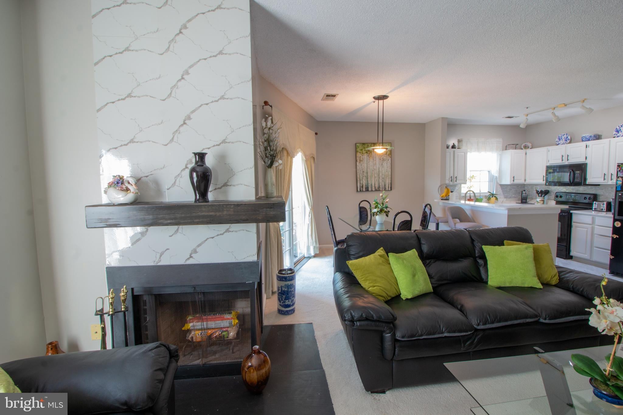 265 S PICKETT STREET 301