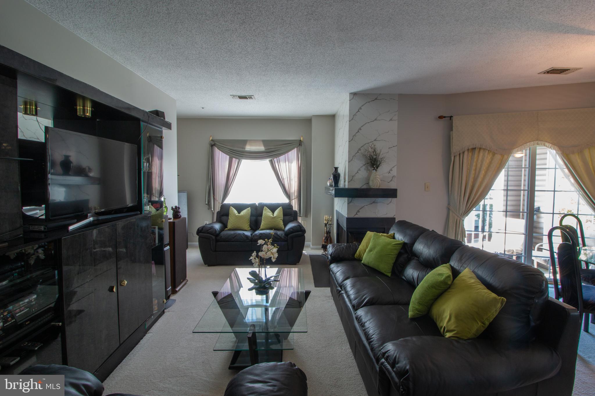 265 S PICKETT STREET 301