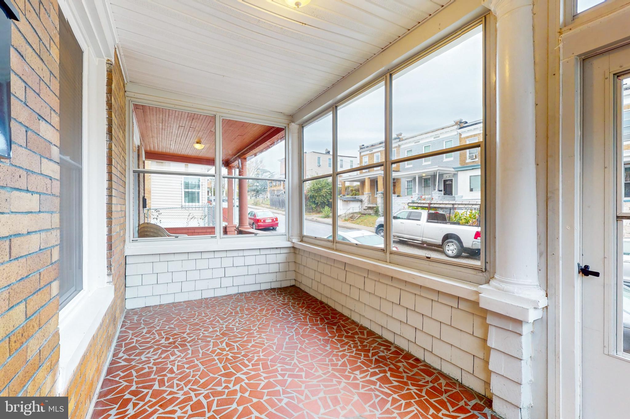 GOVANS - Residential