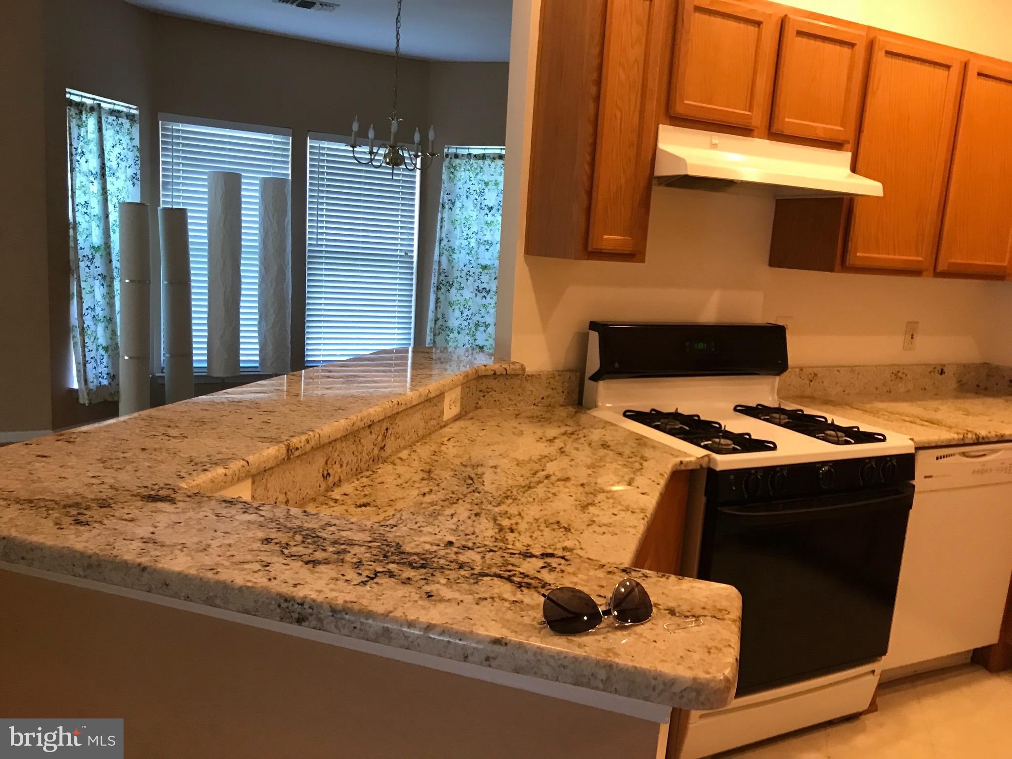 HUNTERS BRANCH - Residential Lease