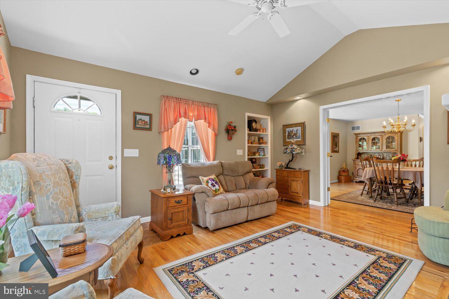 SPRING FORGE - Residential