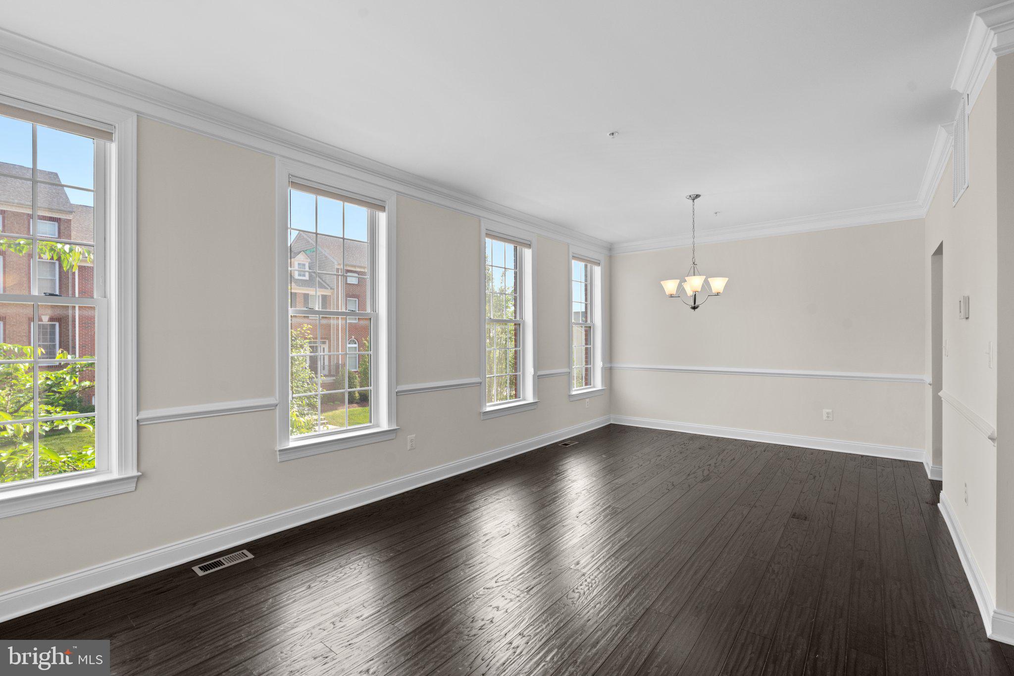 THE ENCLAVE - ARUNDEL PRESERVE - Residential Lease