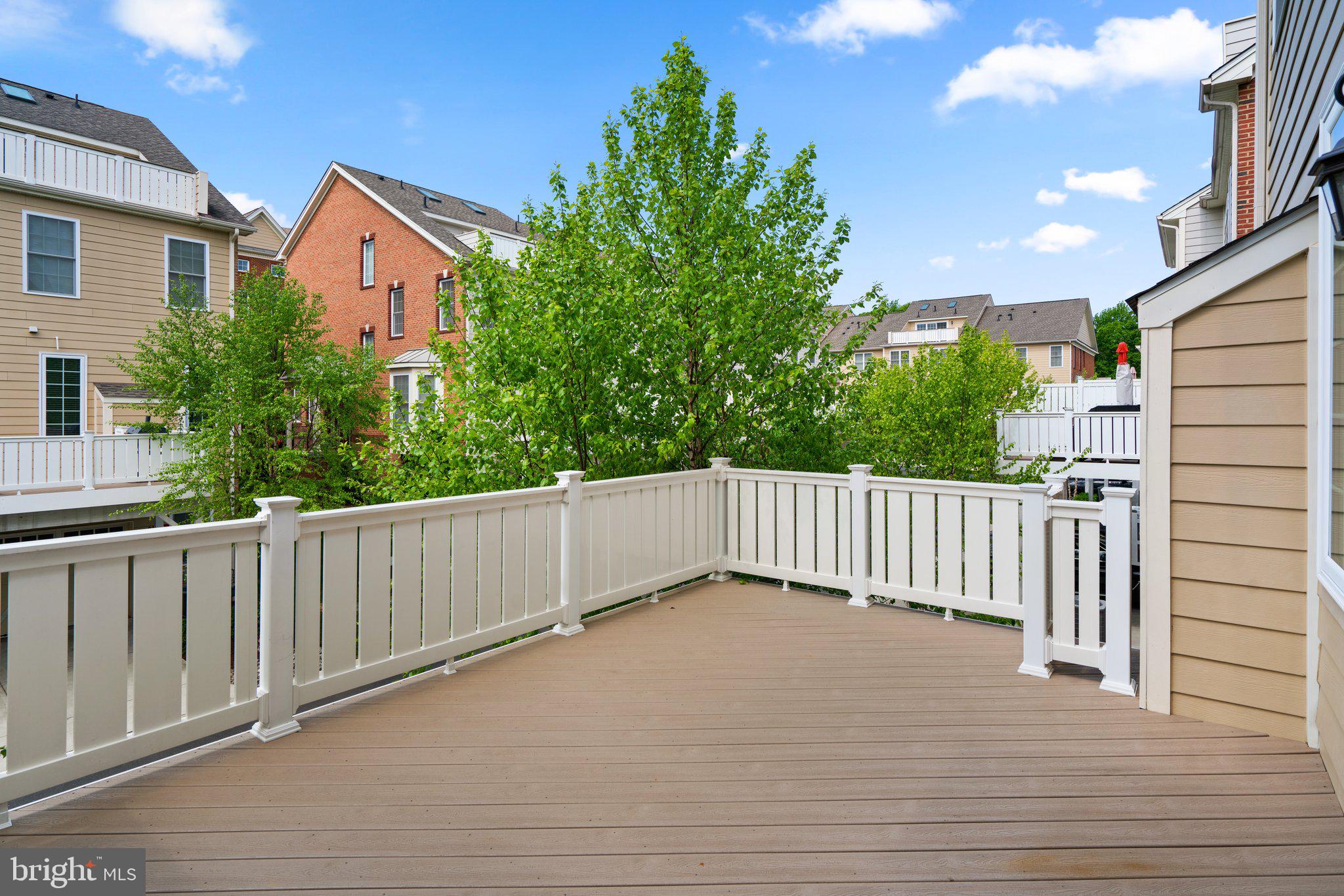 THE ENCLAVE - ARUNDEL PRESERVE - Residential Lease