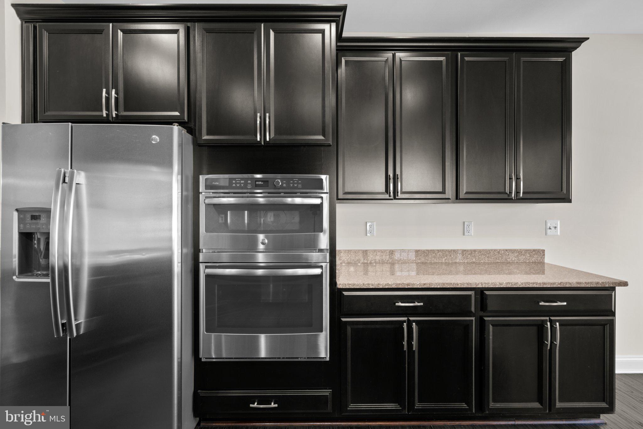 THE ENCLAVE - ARUNDEL PRESERVE - Residential Lease